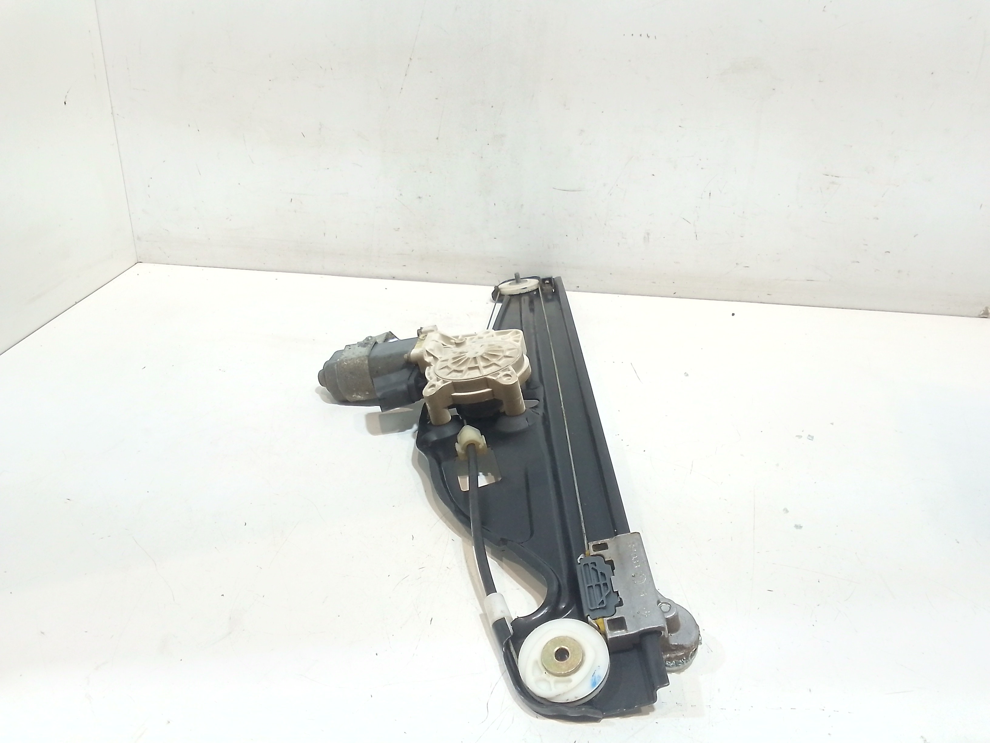 Cremagliera posteriore laterale destra per Bmw Serie 5 E60 Touring (2003 - 2010)