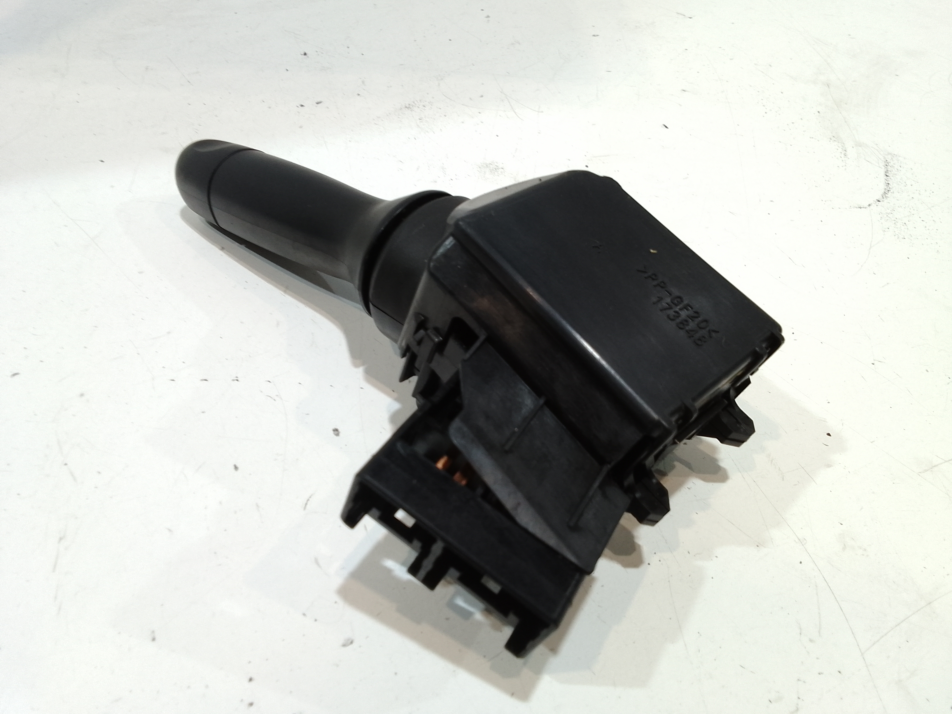 Devioluci destro per Citroen C1 1 Serie (2005 - 2008)