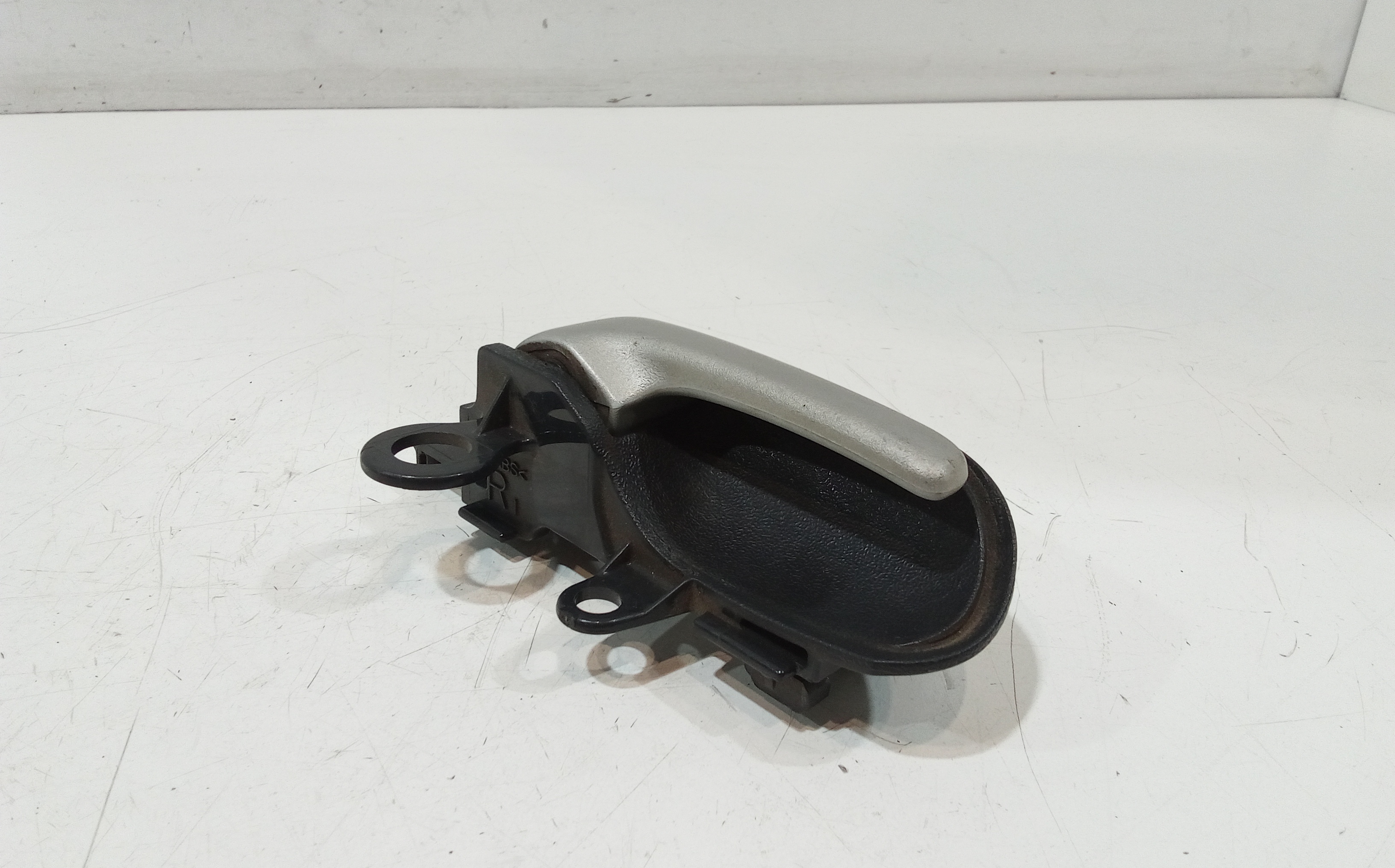 Maniglia interna Anteriore Destra per Peugeot 107 1 Serie (2005 - In produzione)