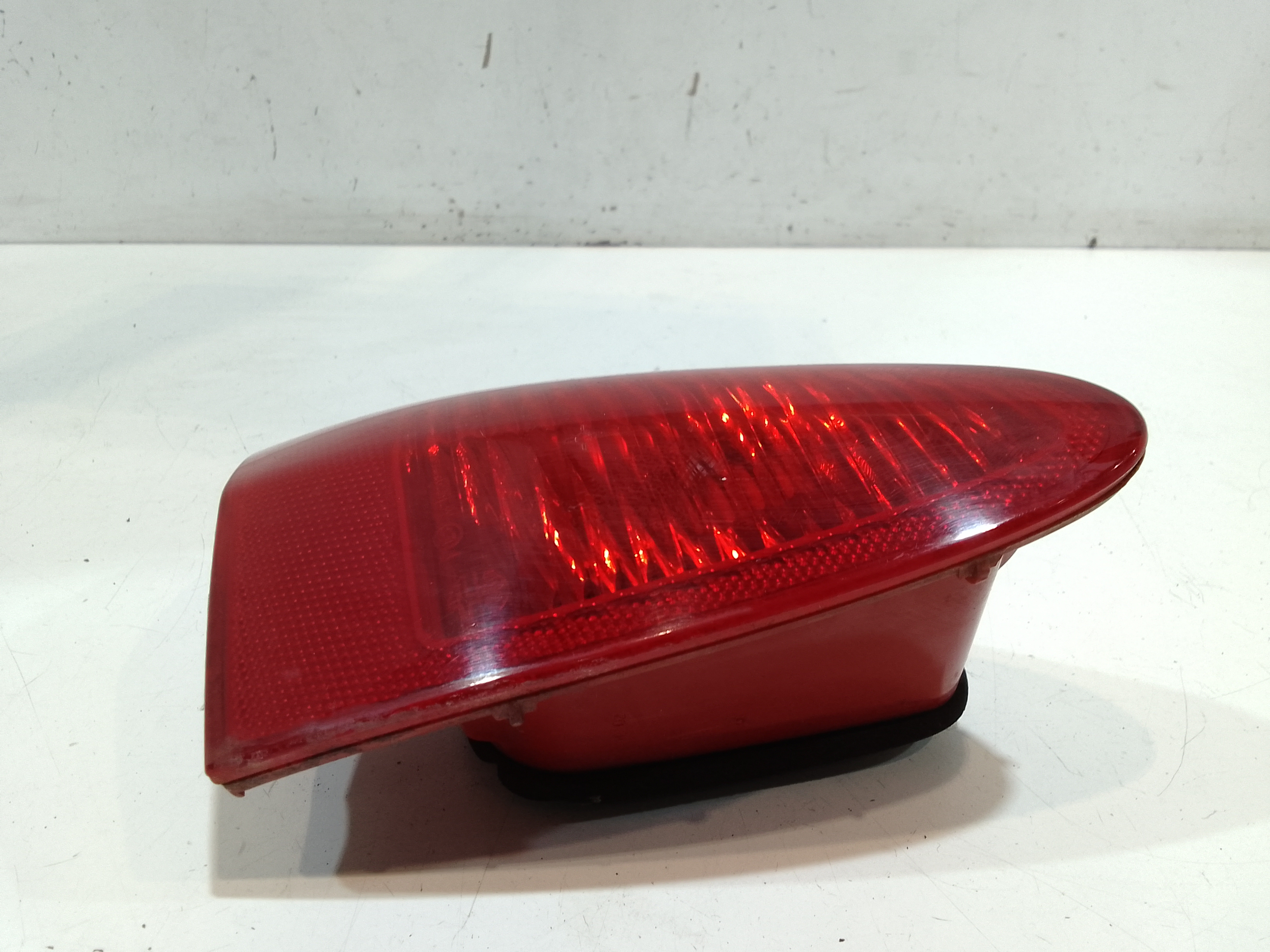 Stop Posteriore Sinistro Integrato nel Portello per Alfa Romeo 147 Serie (937) (00>05<) (2000 - 2005)