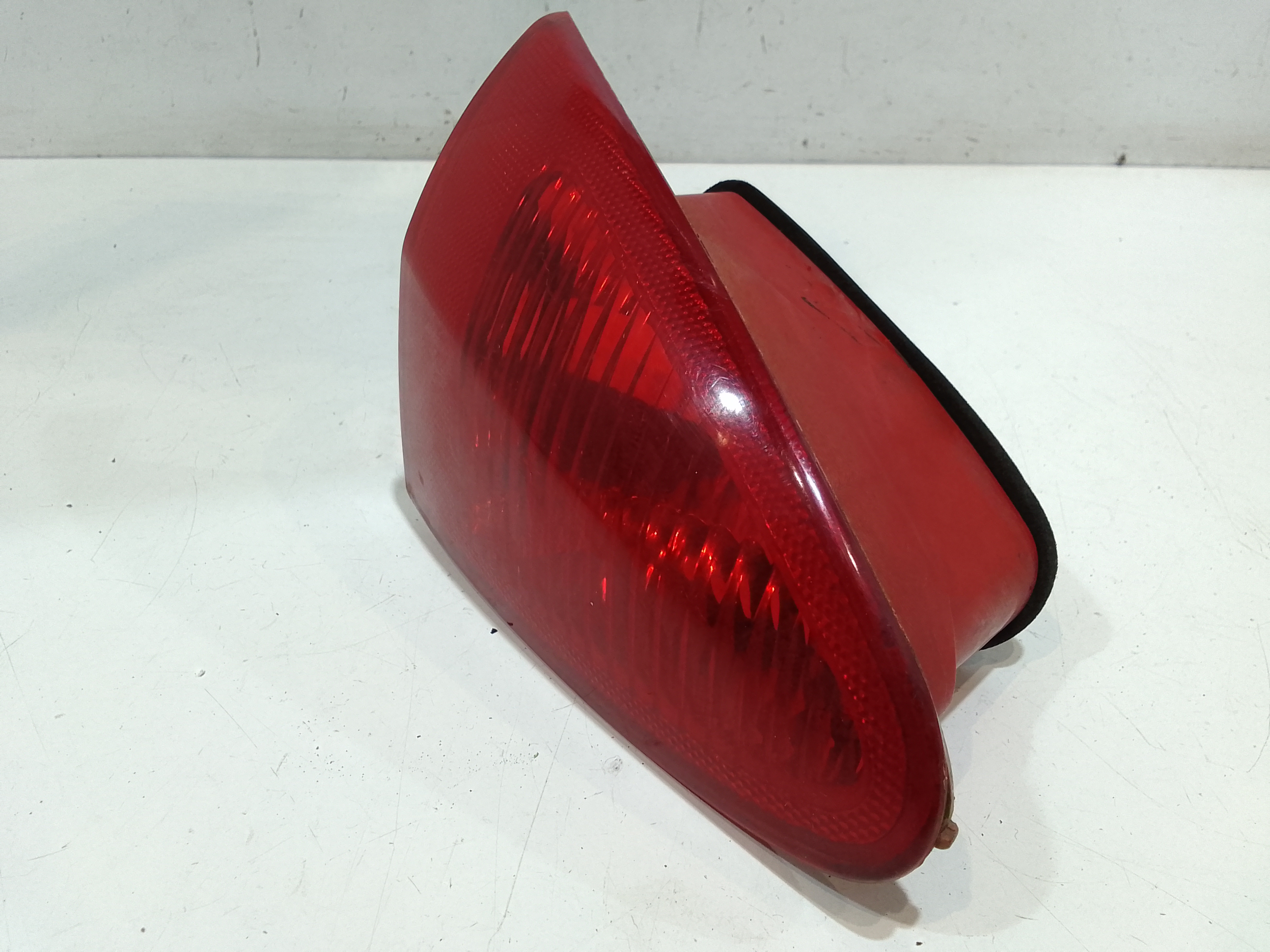 Stop Posteriore Sinistro Integrato nel Portello per Alfa Romeo 147 Serie (937) (00>05<) (2000 - 2005)