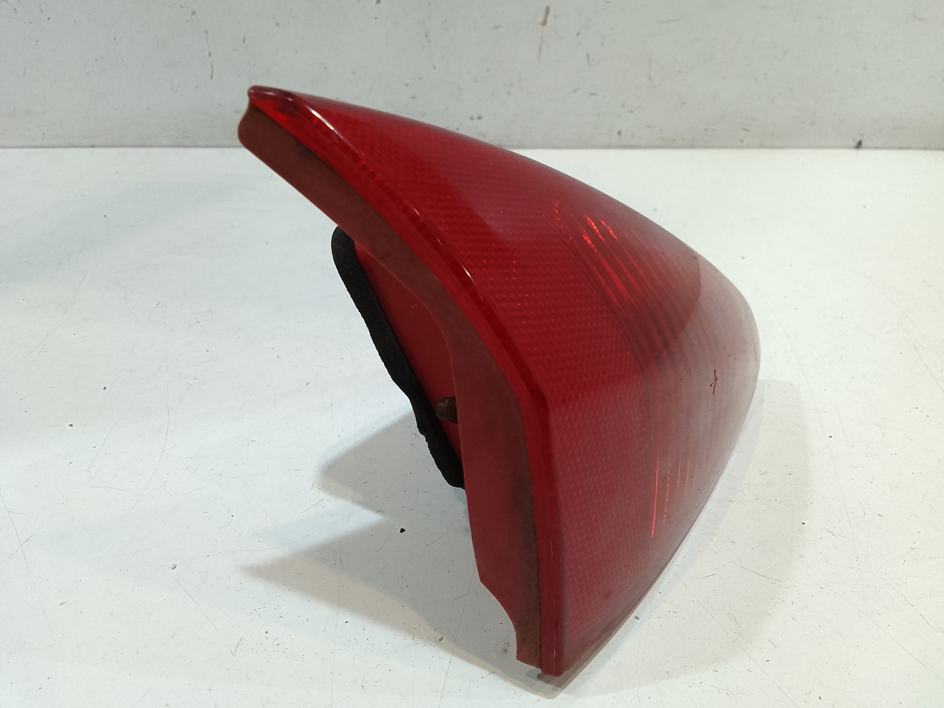 Stop Posteriore Sinistro Integrato nel Portello per Alfa Romeo 147 Serie (937) (00>05<) (2000 - 2005)