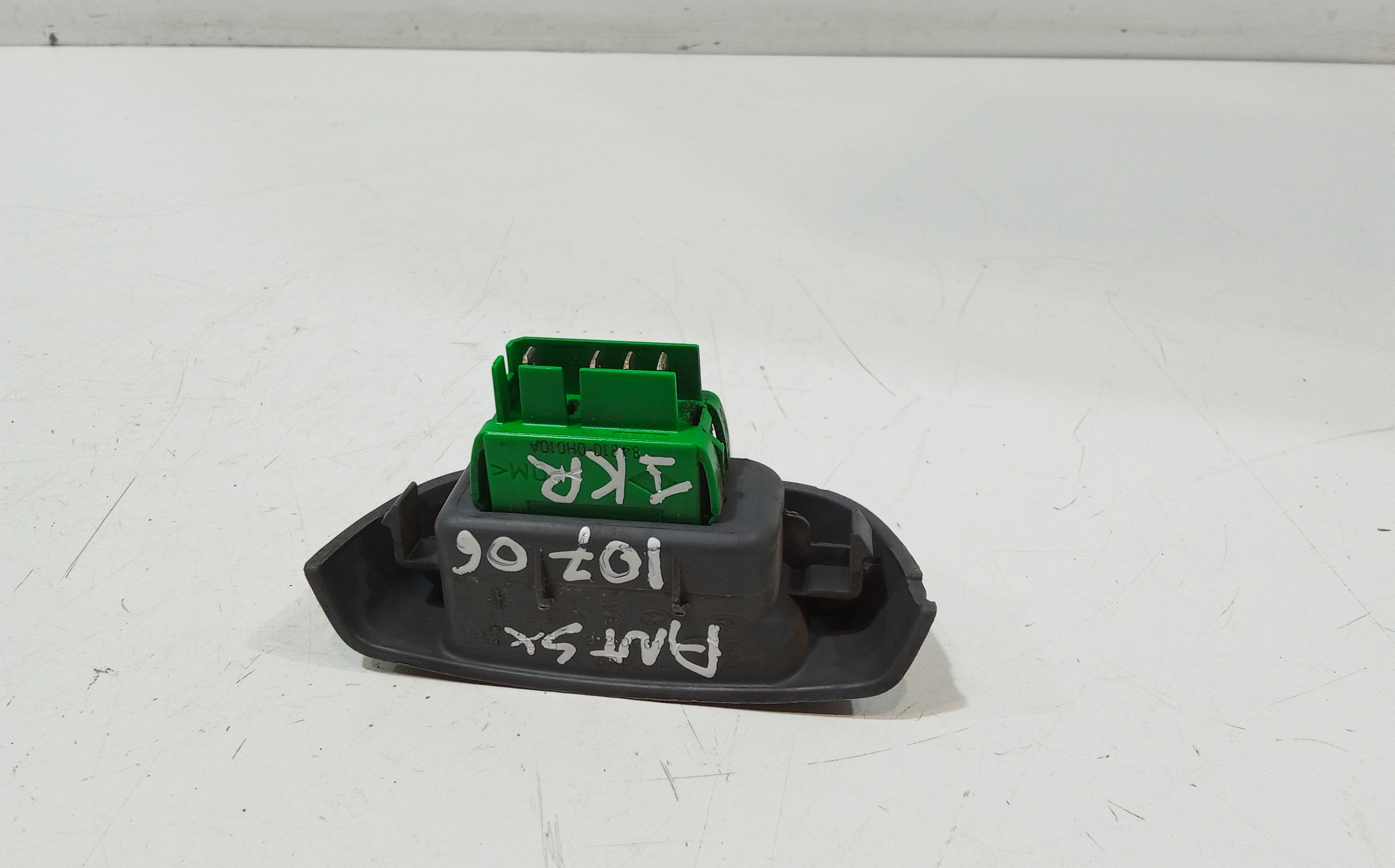 Pulsantiera anteriore sinistra Guida per Peugeot 107 1 Serie (2005 - In produzione)