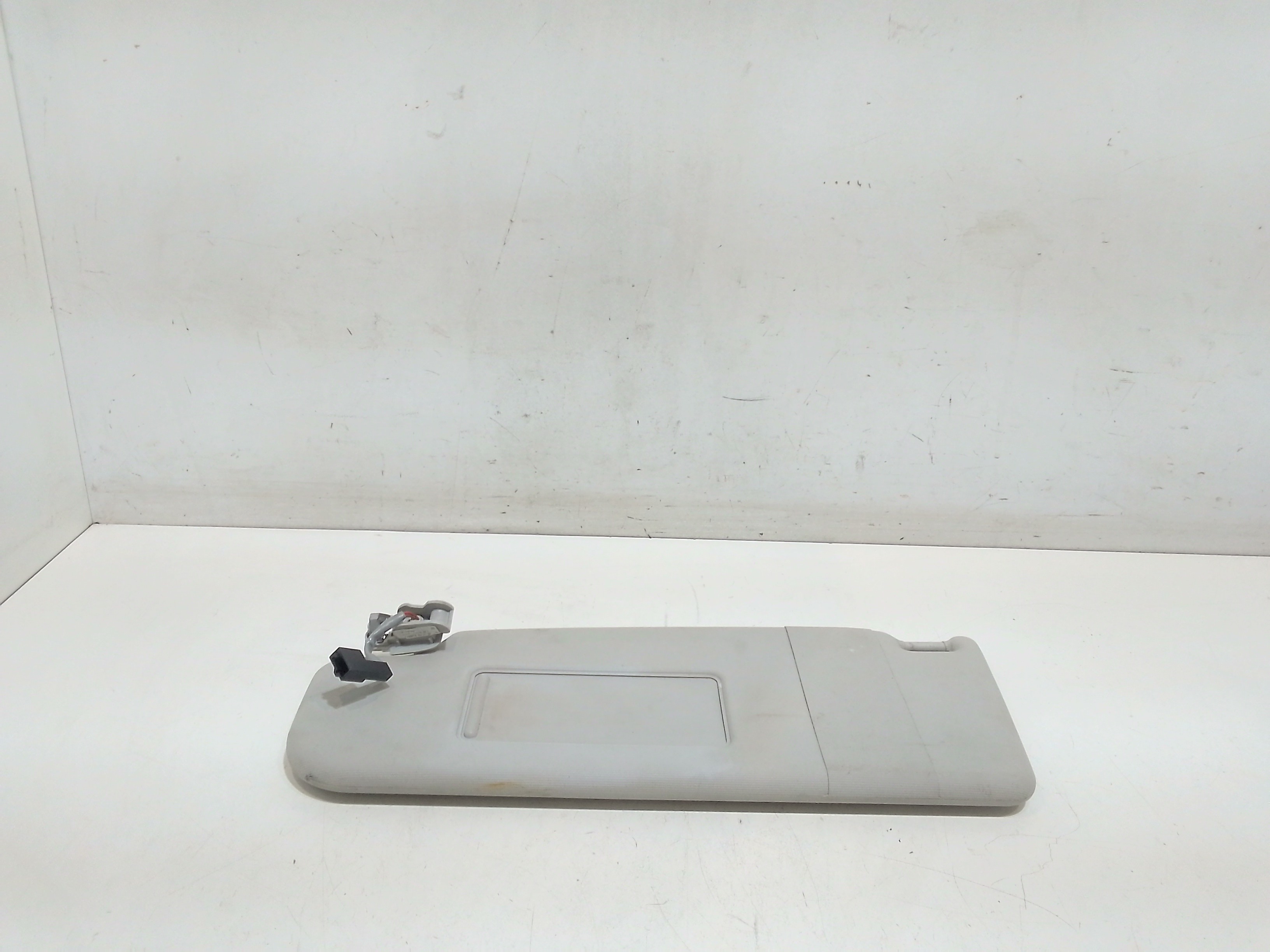 Parasole aletta anteriore Lato Guida per Volkswagen Scirocco Serie (137) (08>14) (2008 - 2014)