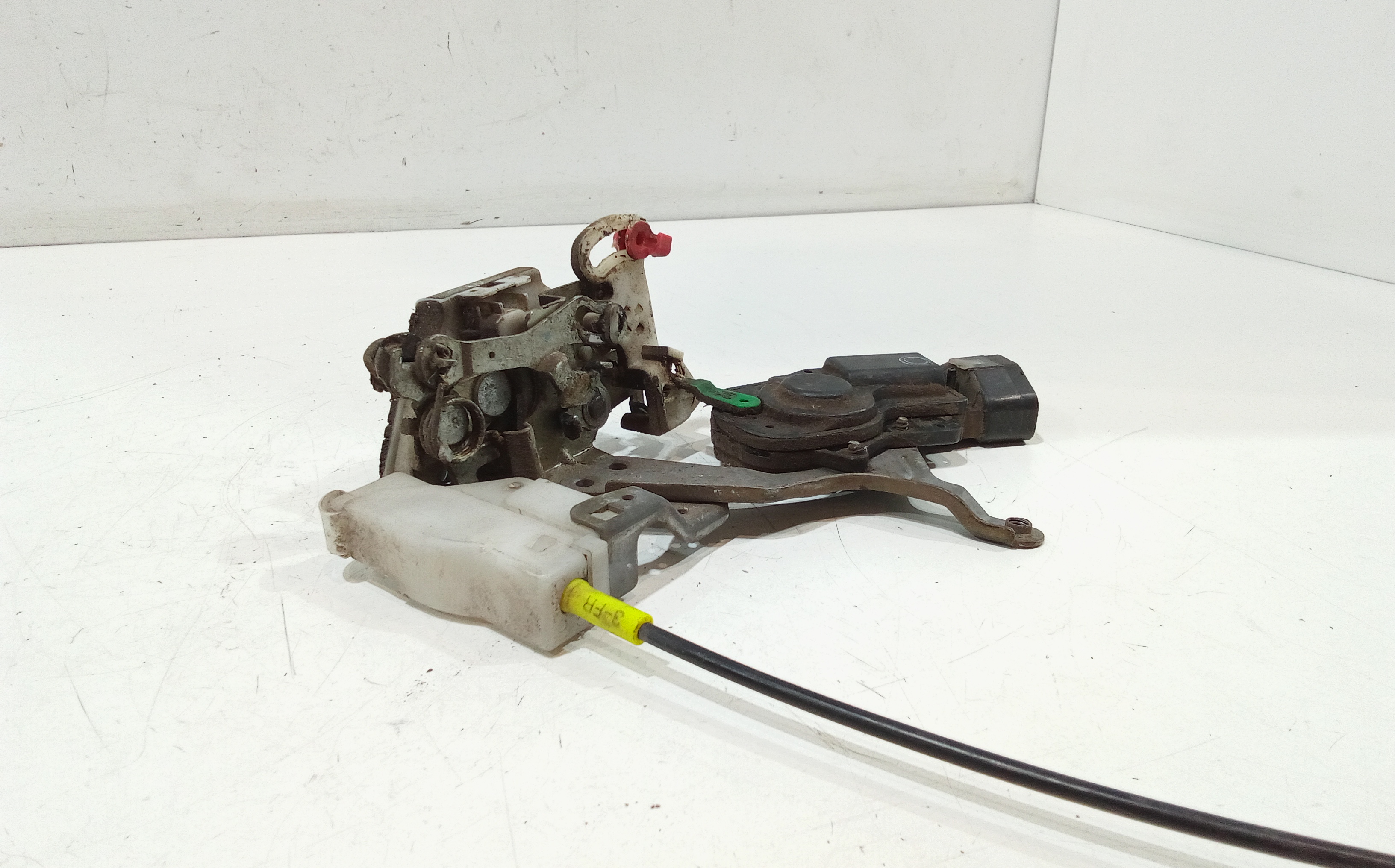 Serratura Anteriore Sinistra per Peugeot 107 1 Serie (2005 - In produzione)