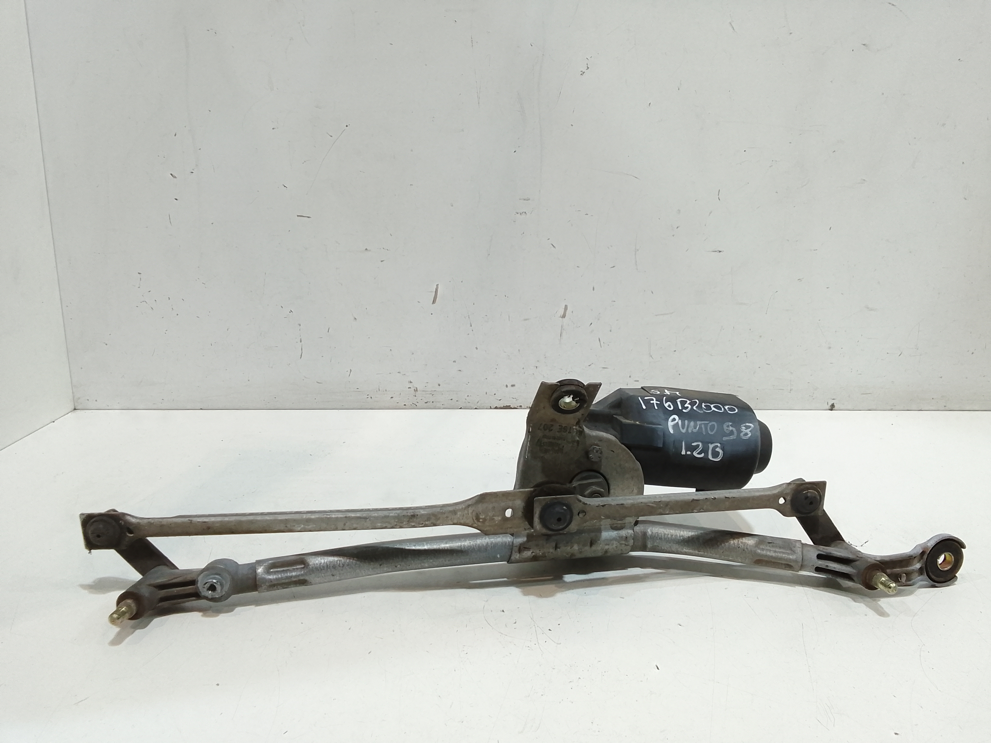 Motorino tergi ant completo di tandem per Fiat Punto Berlina 3p (1993 - 1999)