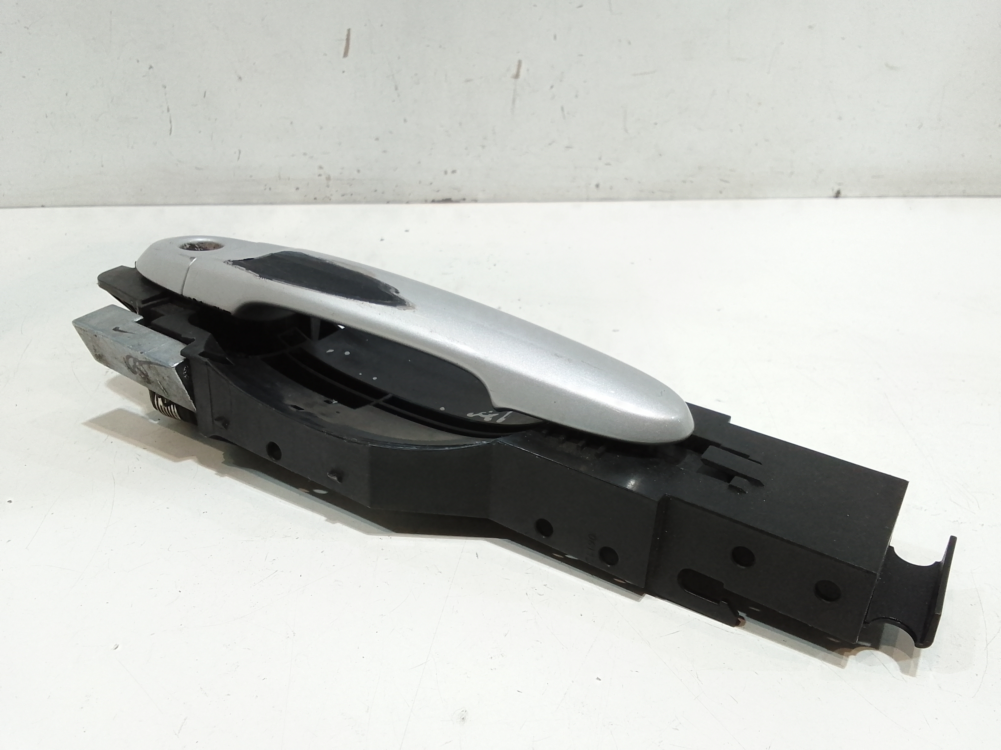 Maniglia esterna Anteriore Sinistra per Nissan Micra 7 Serie (2010 - 2016)