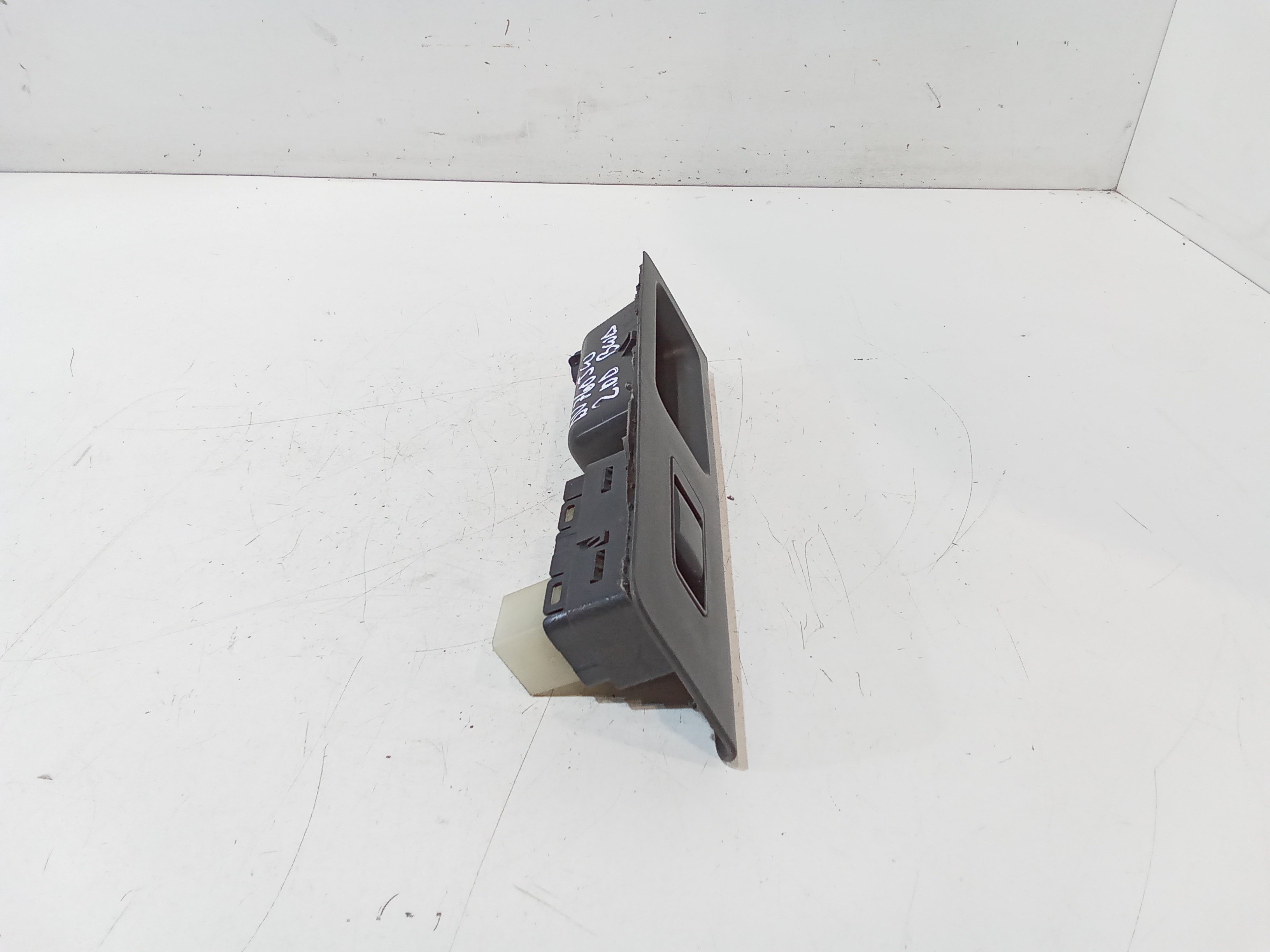 Pulsantiera Posteriore Sinistra per Dodge Caliber 1 Serie (2007 - In produzione)