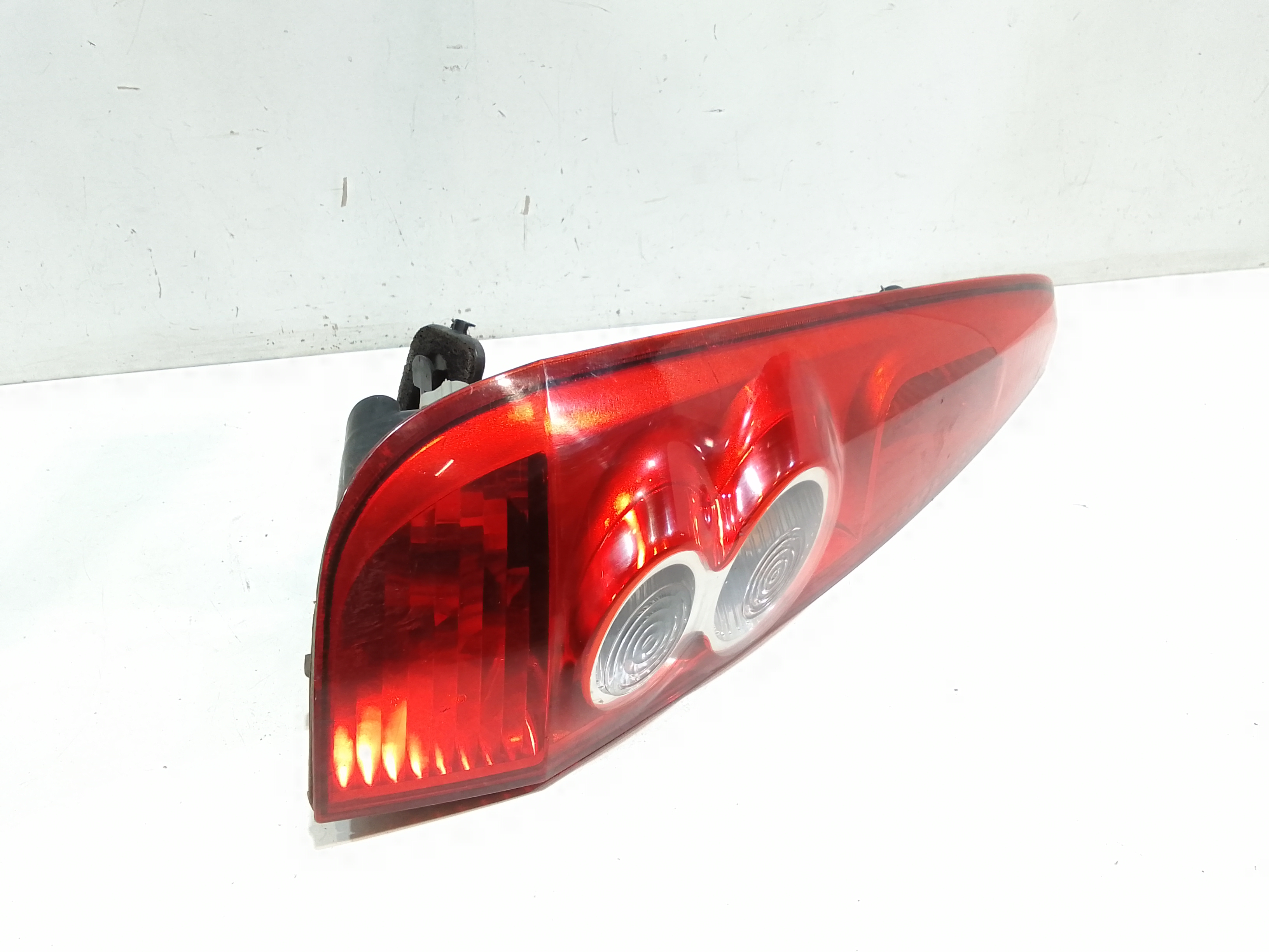 Stop fanale Posteriore sinistro lato Guida per Ford Fiesta 5 Serie (2005 - 2008)