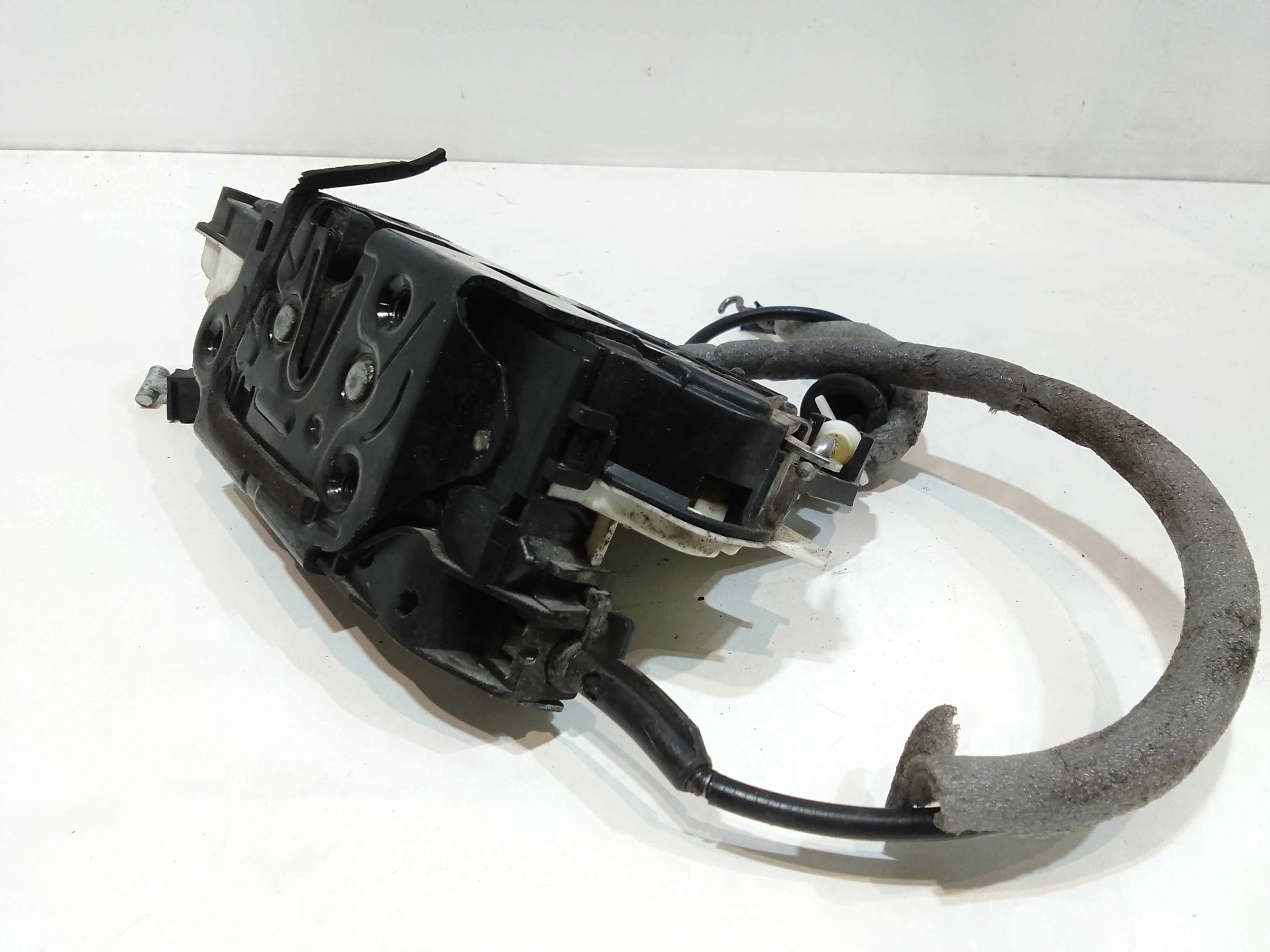 Serratura Anteriore Sinistra per Volkswagen Scirocco Serie (137) (08>14) (2008 - 2014)