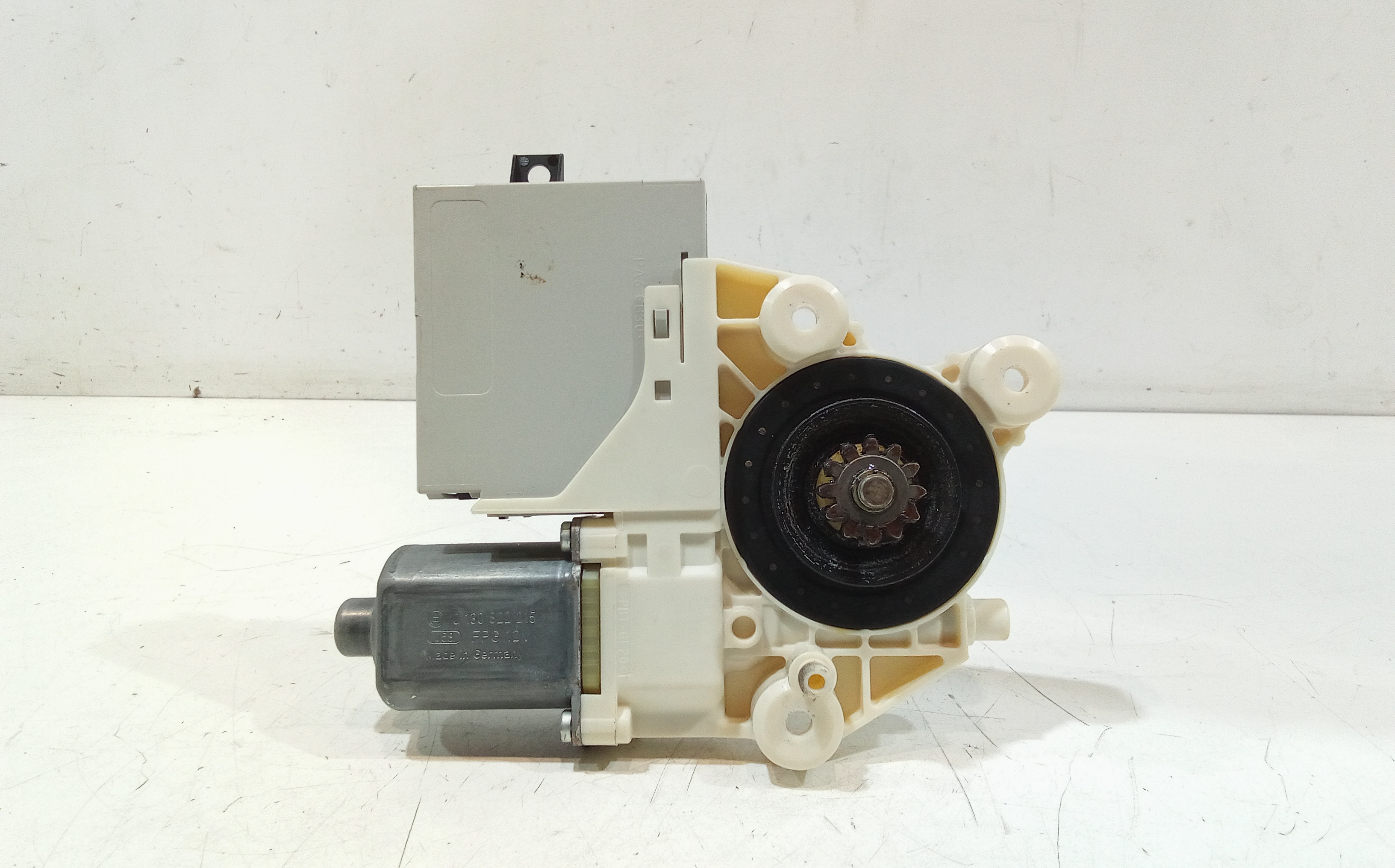 Motorino Alzavetro anteriore Sinistro per Ford Focus Berlina 4 Serie (2008 - 2011)