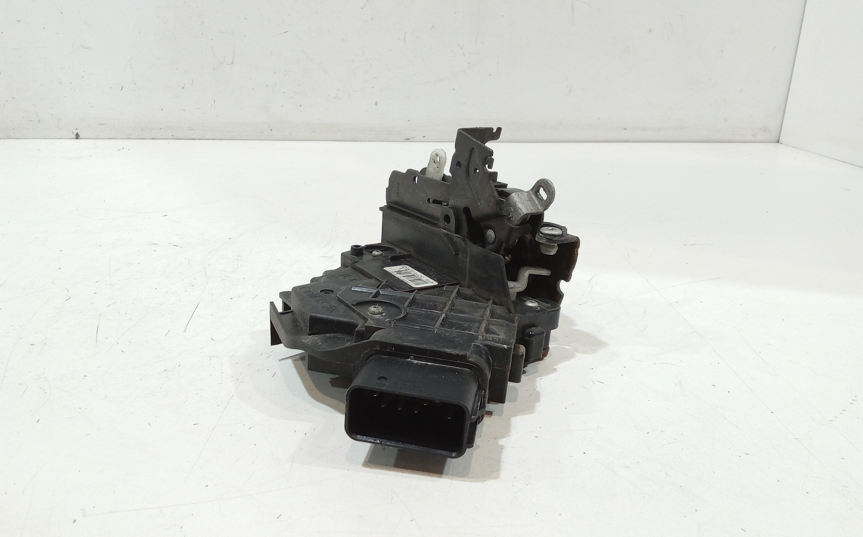 Serratura Anteriore Sinistra per Ford Focus Berlina 4 Serie (2008 - 2011)