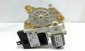 Motorino Alzavetro anteriore destra per Ford Focus Berlina 4 Serie (2008 - 2011)