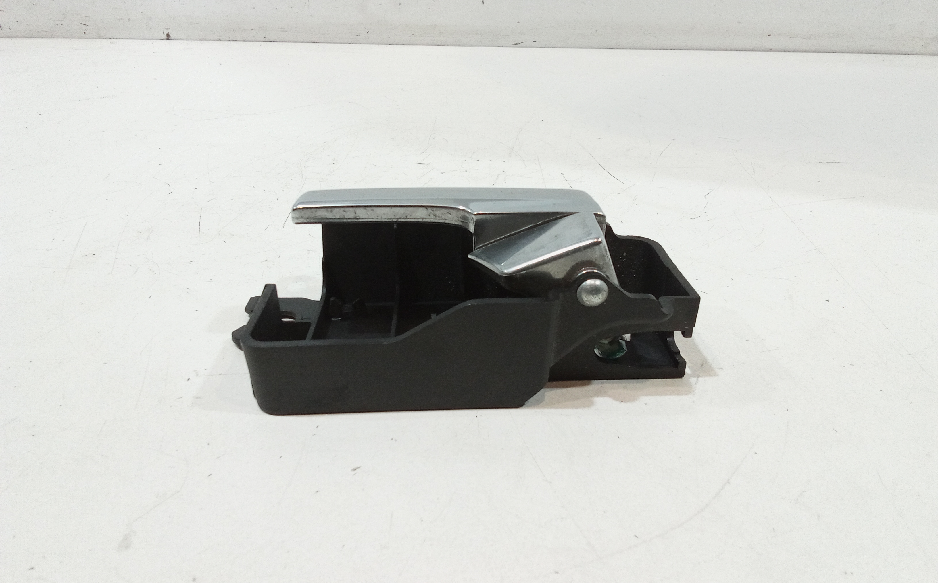 Maniglia interna anteriore Sinistra per Ford Focus Berlina 4 Serie (2008 - 2011)