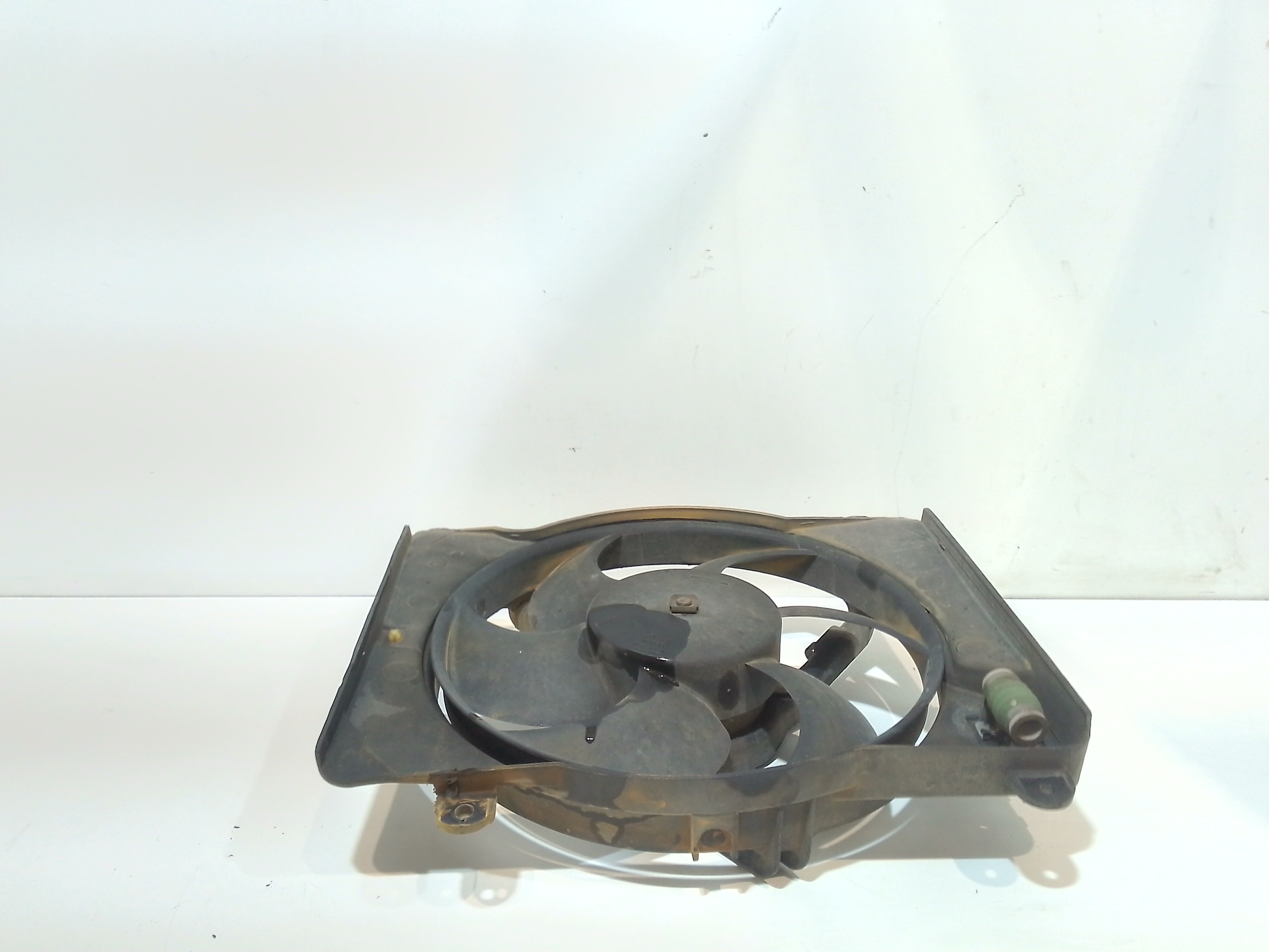 Elettroventola per Fiat Punto Berlina 5p (1993 - 1999)