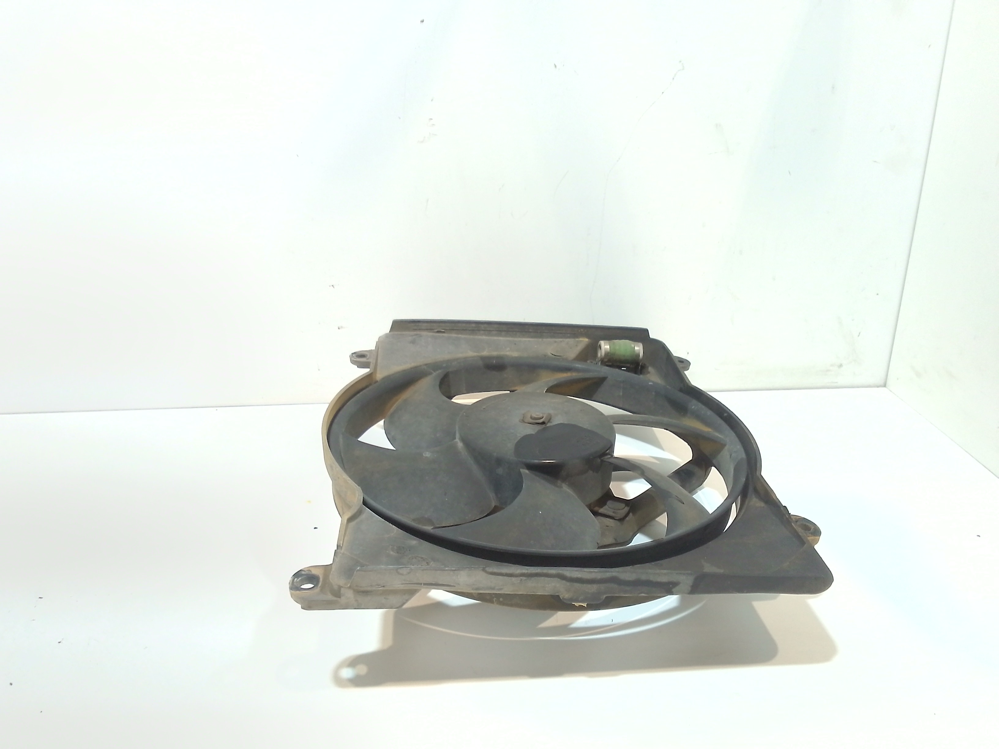 Elettroventola per Fiat Punto Berlina 5p (1993 - 1999)