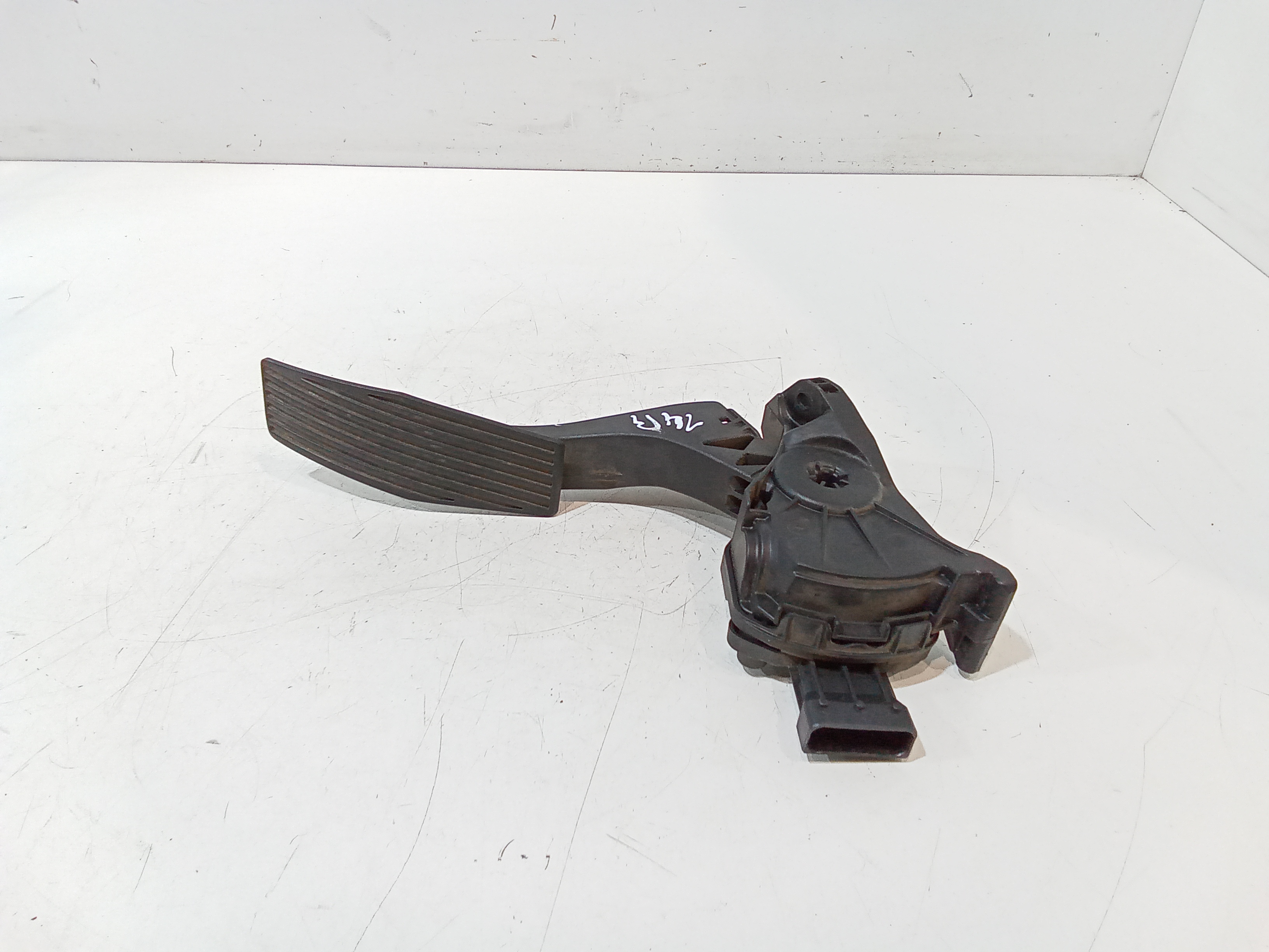 Pedale acceleratore per Opel Astra J 2 Serie (2011 - In produzione)