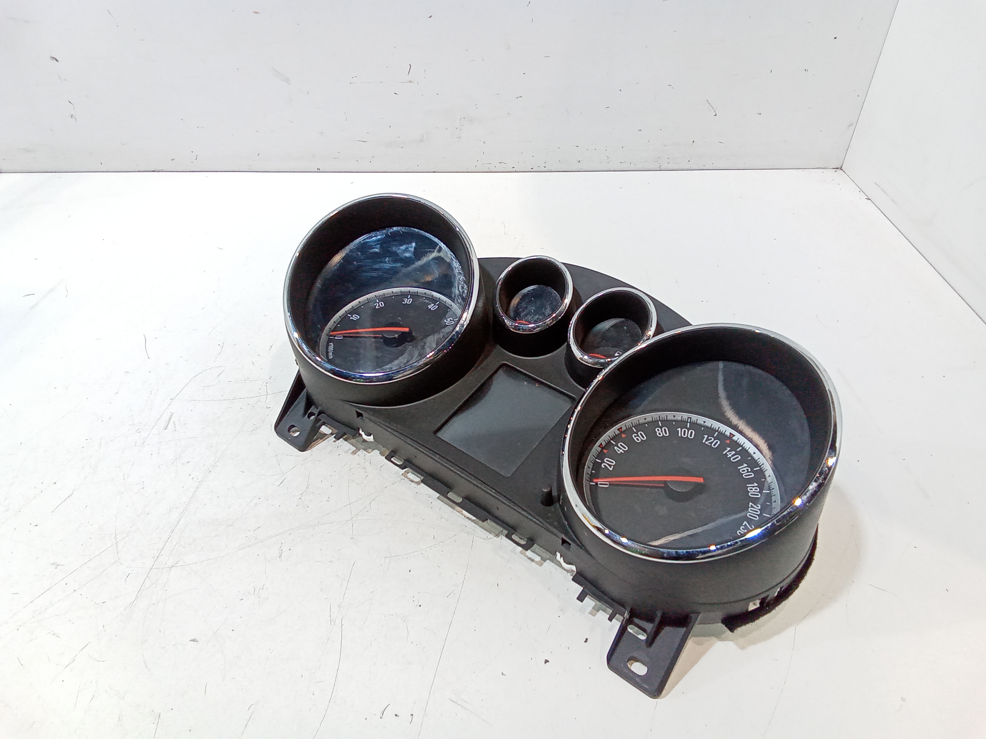 Quadro Strumenti per Opel Astra J 2 Serie (2011 - In produzione)