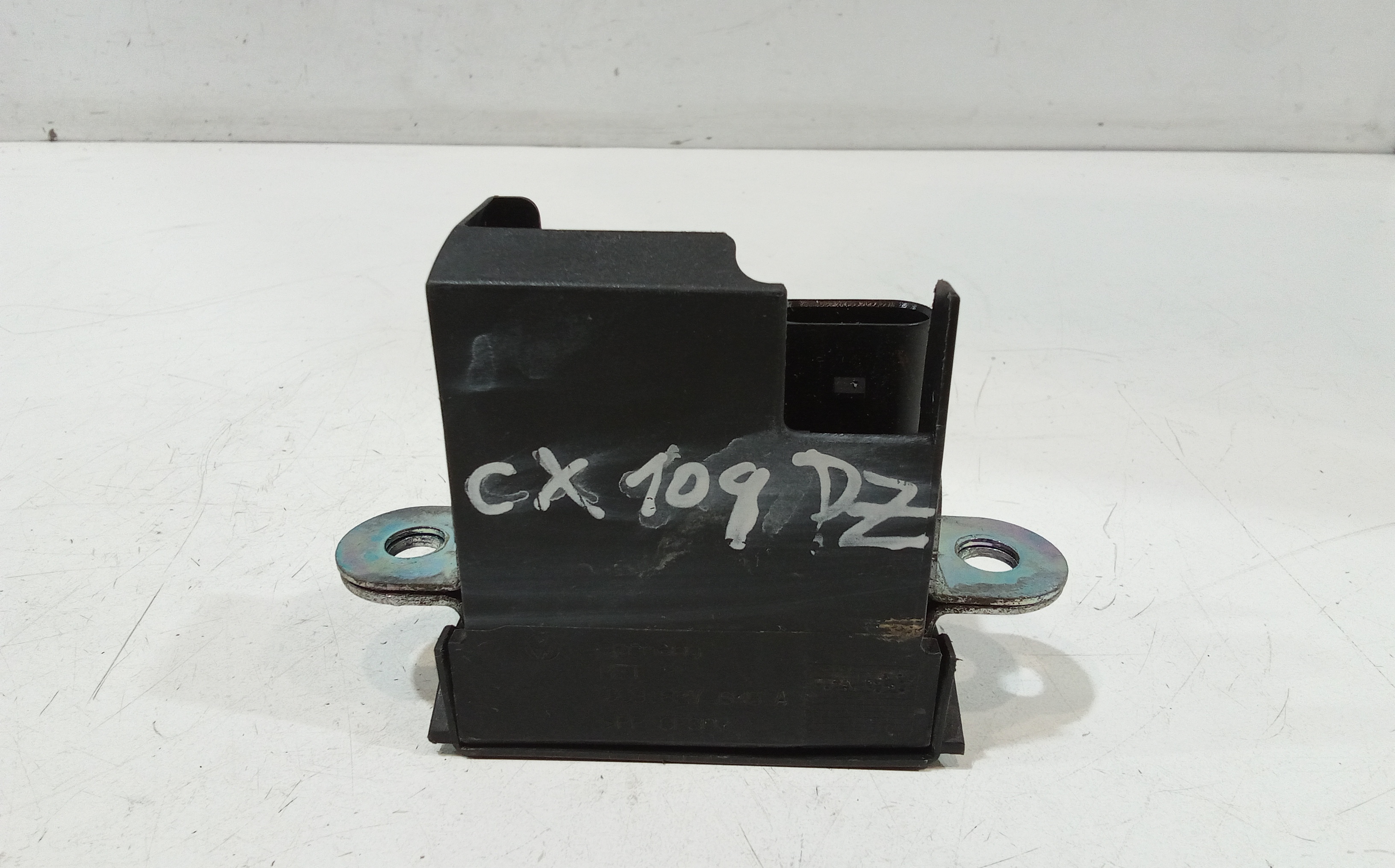 Serratura Cofano Posteriore per Volkswagen Golf 5 Berlina (03>08) (2003 - 2008)