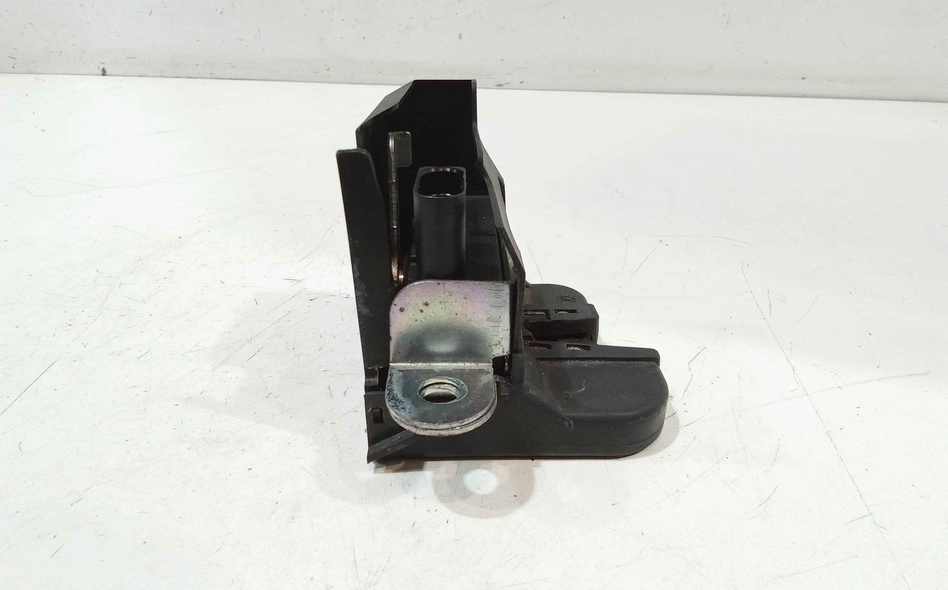 Serratura Cofano Posteriore per Volkswagen Golf 5 Berlina (03>08) (2003 - 2008)