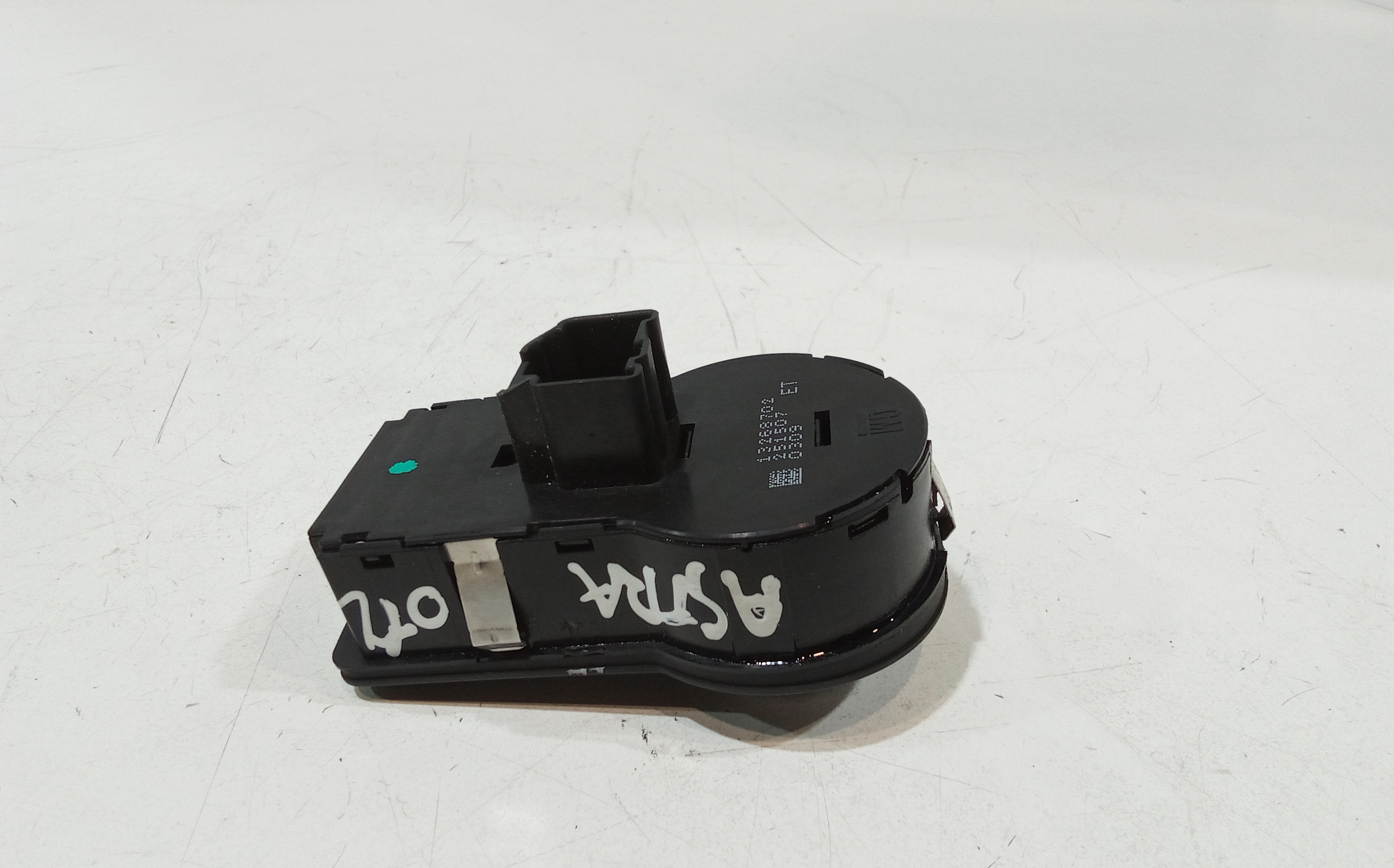 Interruttore comando luci per Opel Astra J 2 Serie (2011 - In produzione)