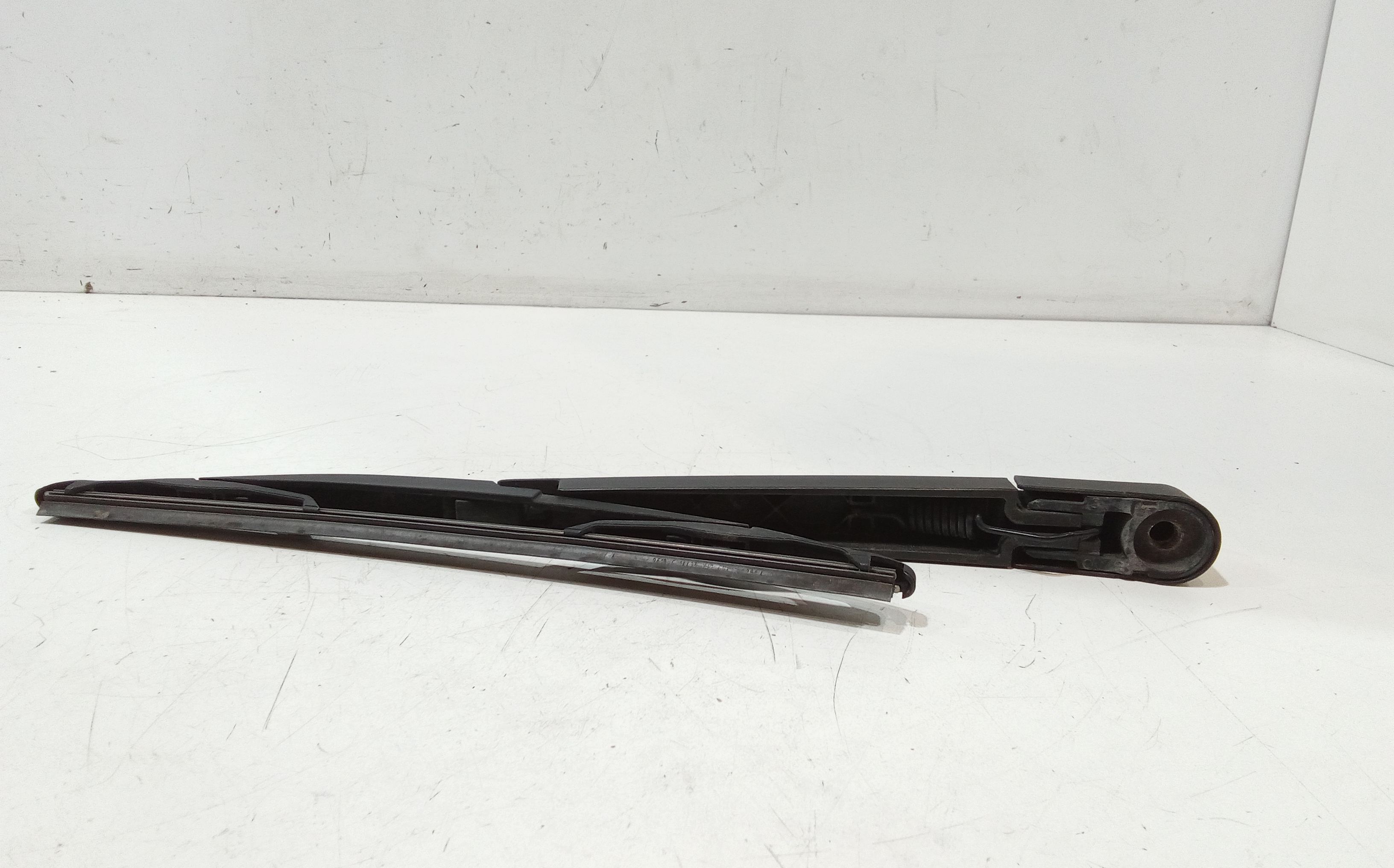 Braccio tergicristallo posteriore per Opel Astra J 2 Serie (2011 - In produzione)