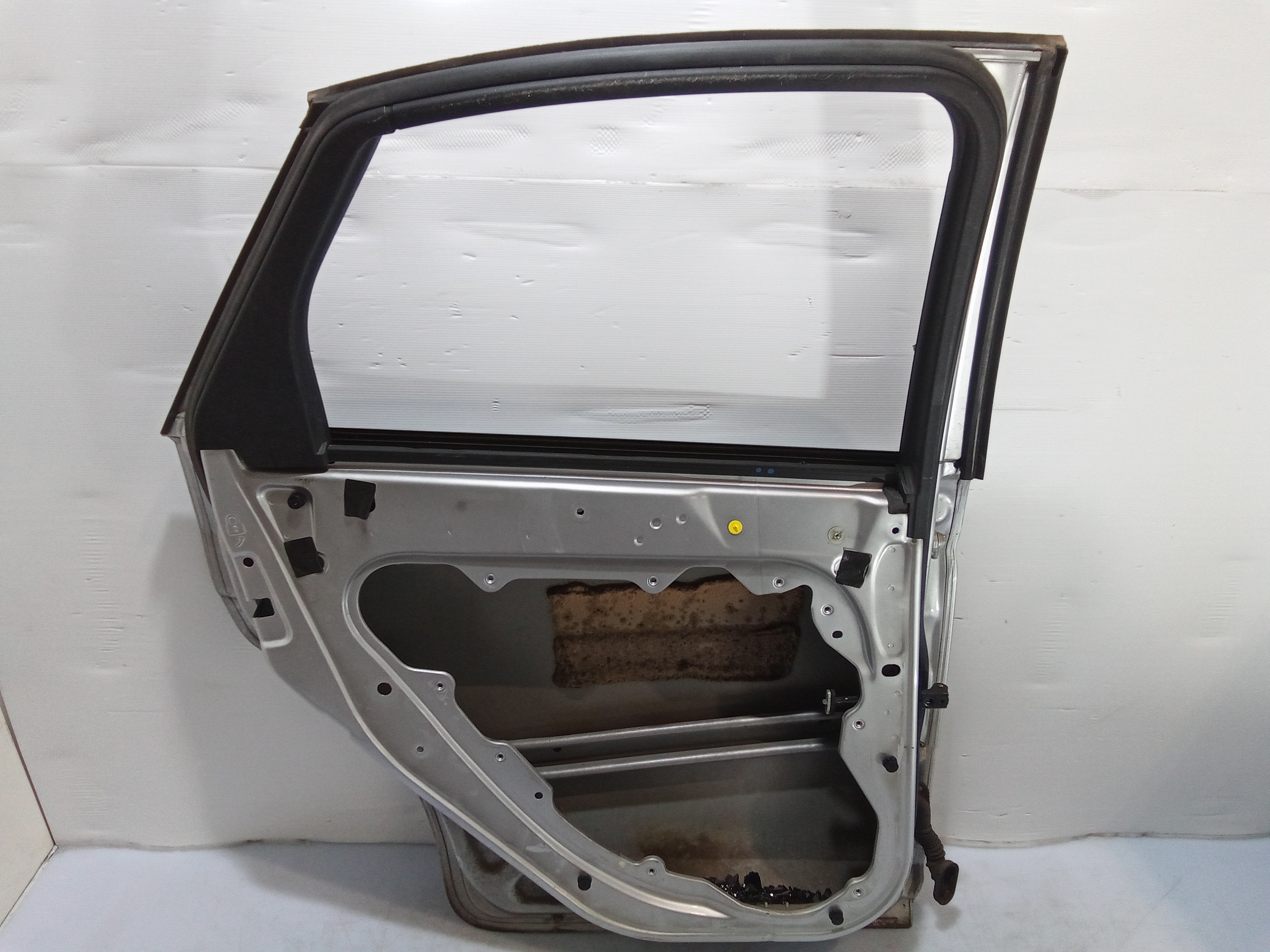 Portiera Posteriore Sinistra per Ford Focus Berlina 4 Serie (2008 - 2011)