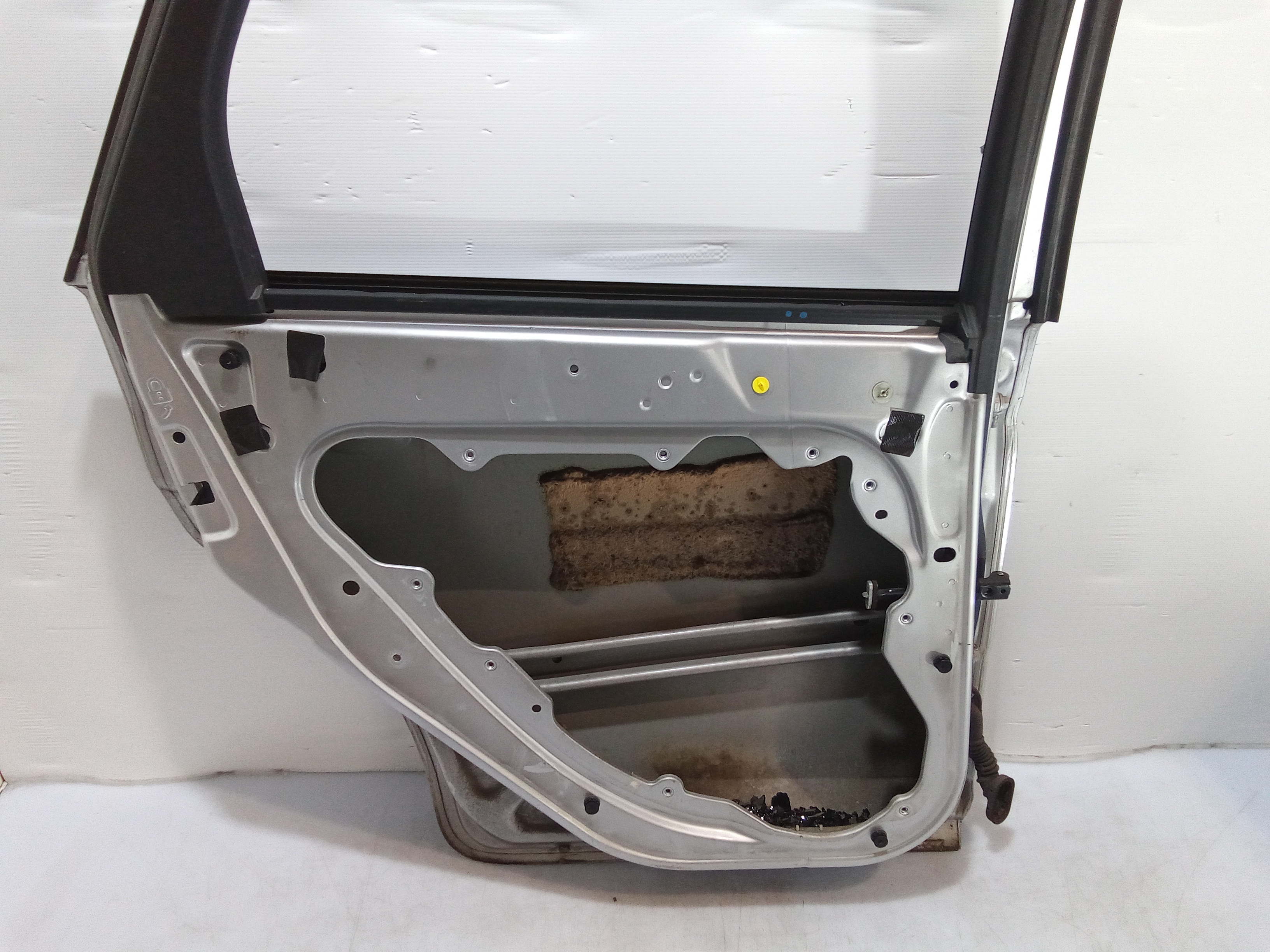 Portiera Posteriore Sinistra per Ford Focus Berlina 4 Serie (2008 - 2011)