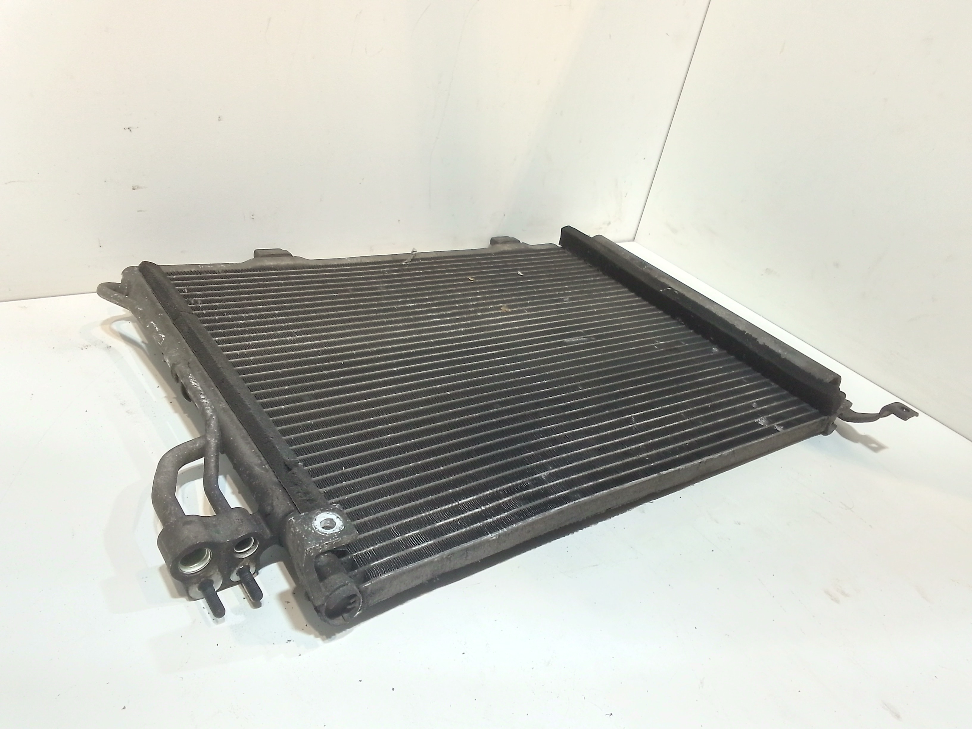 Radiatore A/C per Hyundai I10 1 Serie (2007 - 2011)