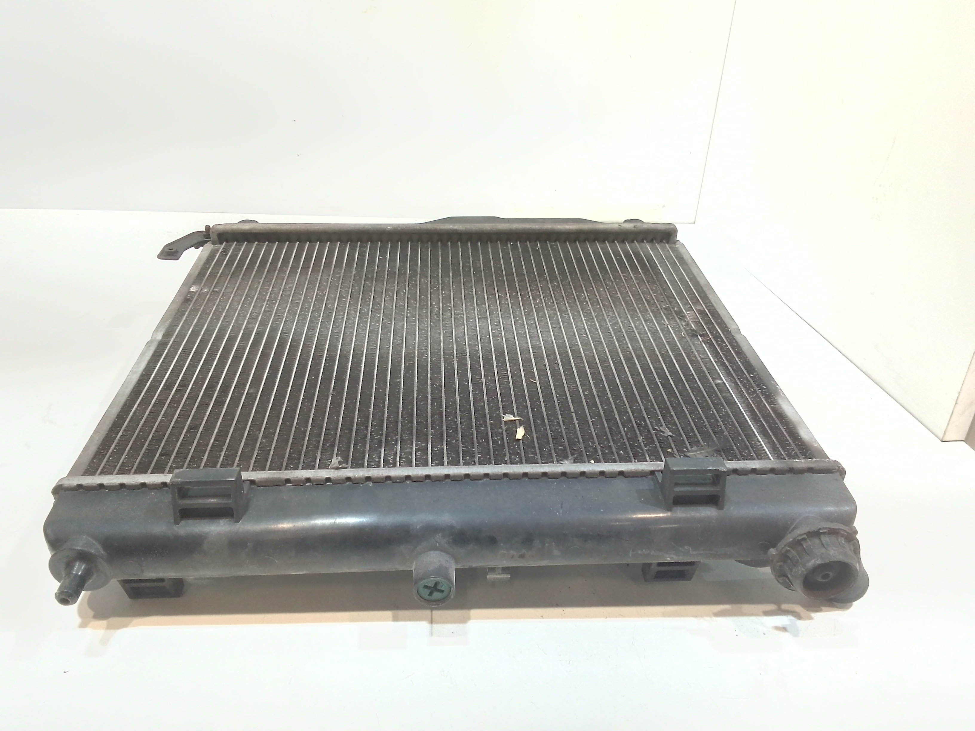 Radiatore acqua per Hyundai I10 1 Serie (2007 - 2011)