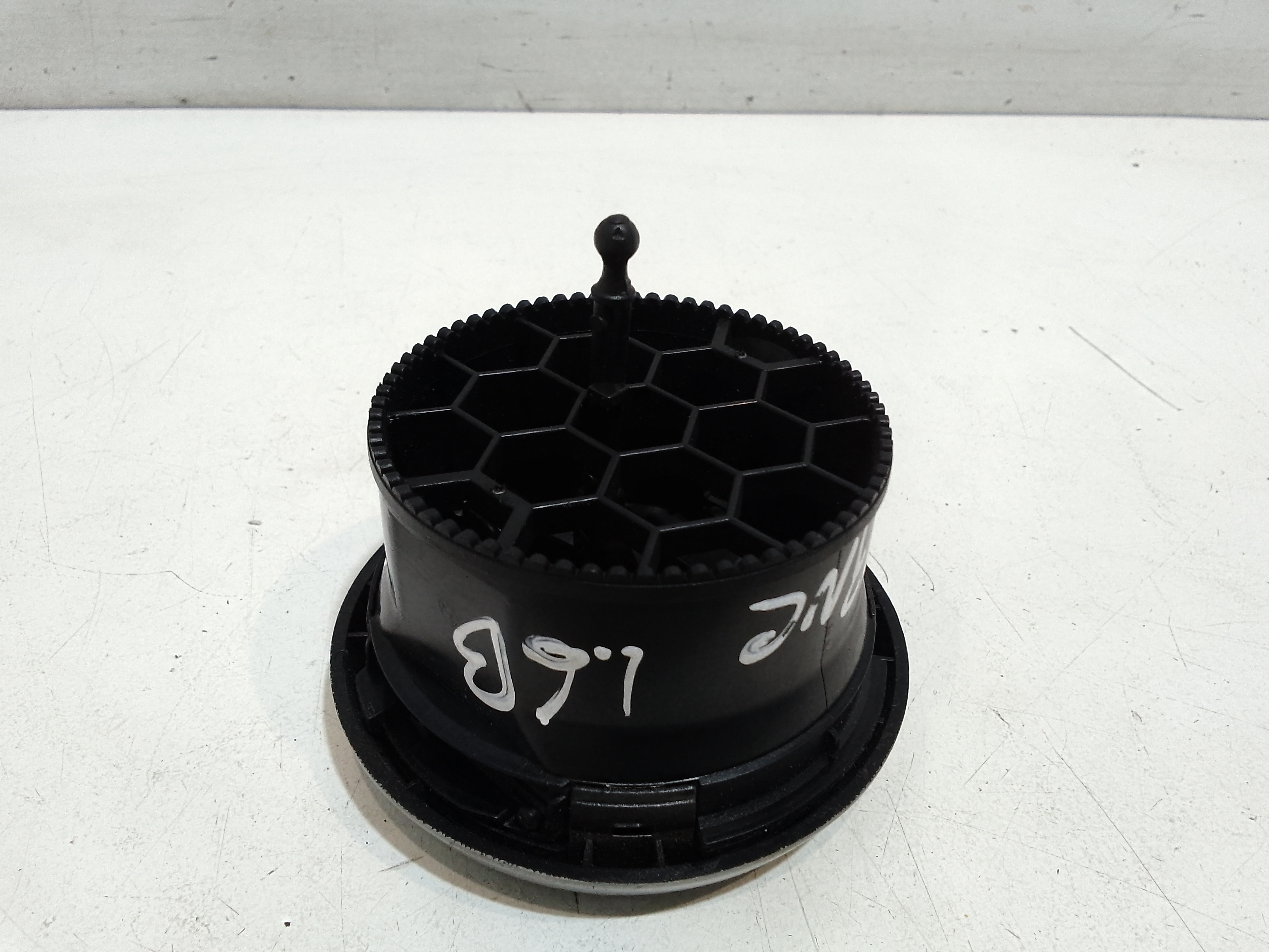 Bocchetta aria cruscotto lato guida per Nissan Qashqai 2 Serie (2010 - 2013)