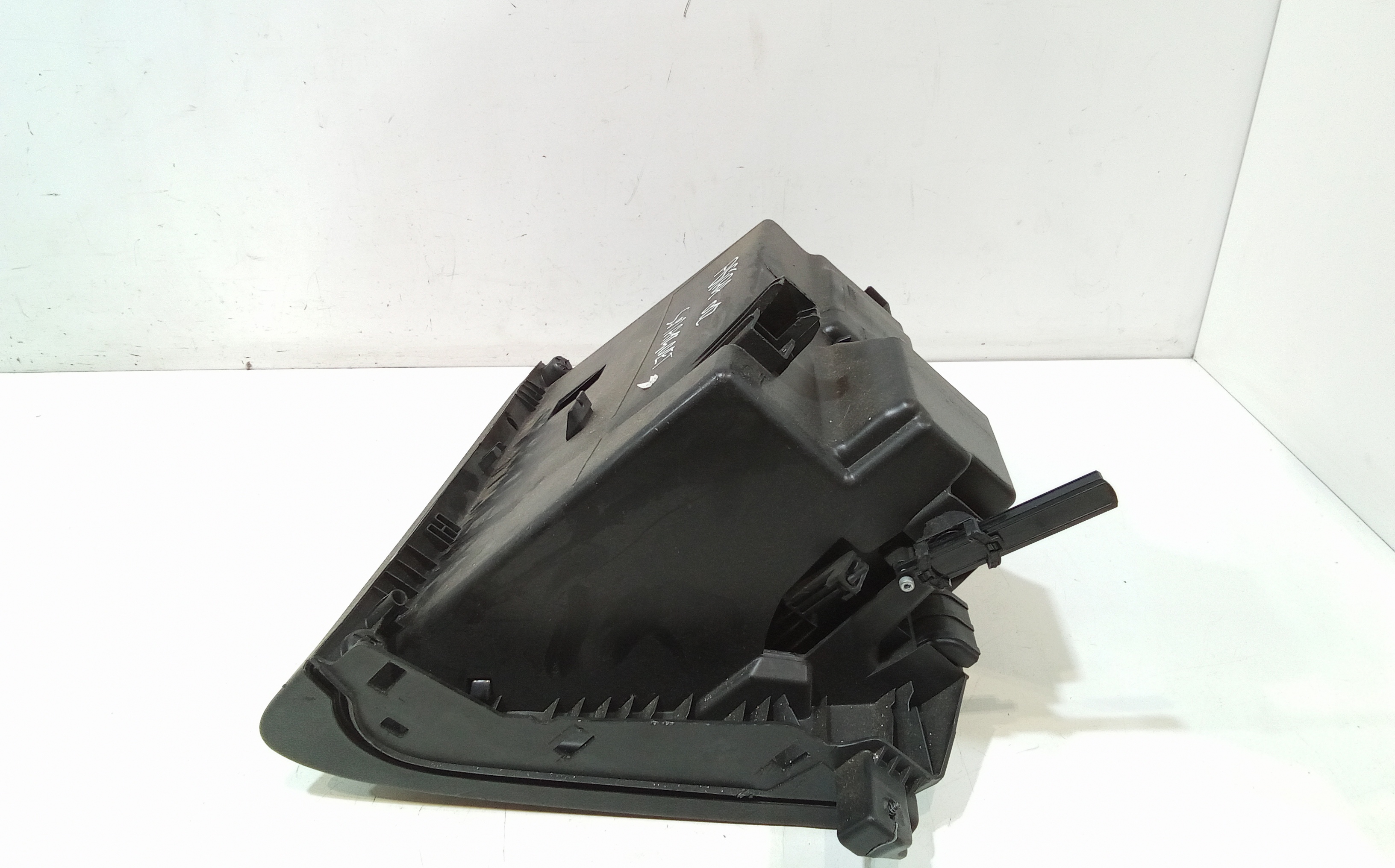 Cassetto porta oggetti per Opel Astra J 2 Serie (2011 - In produzione)