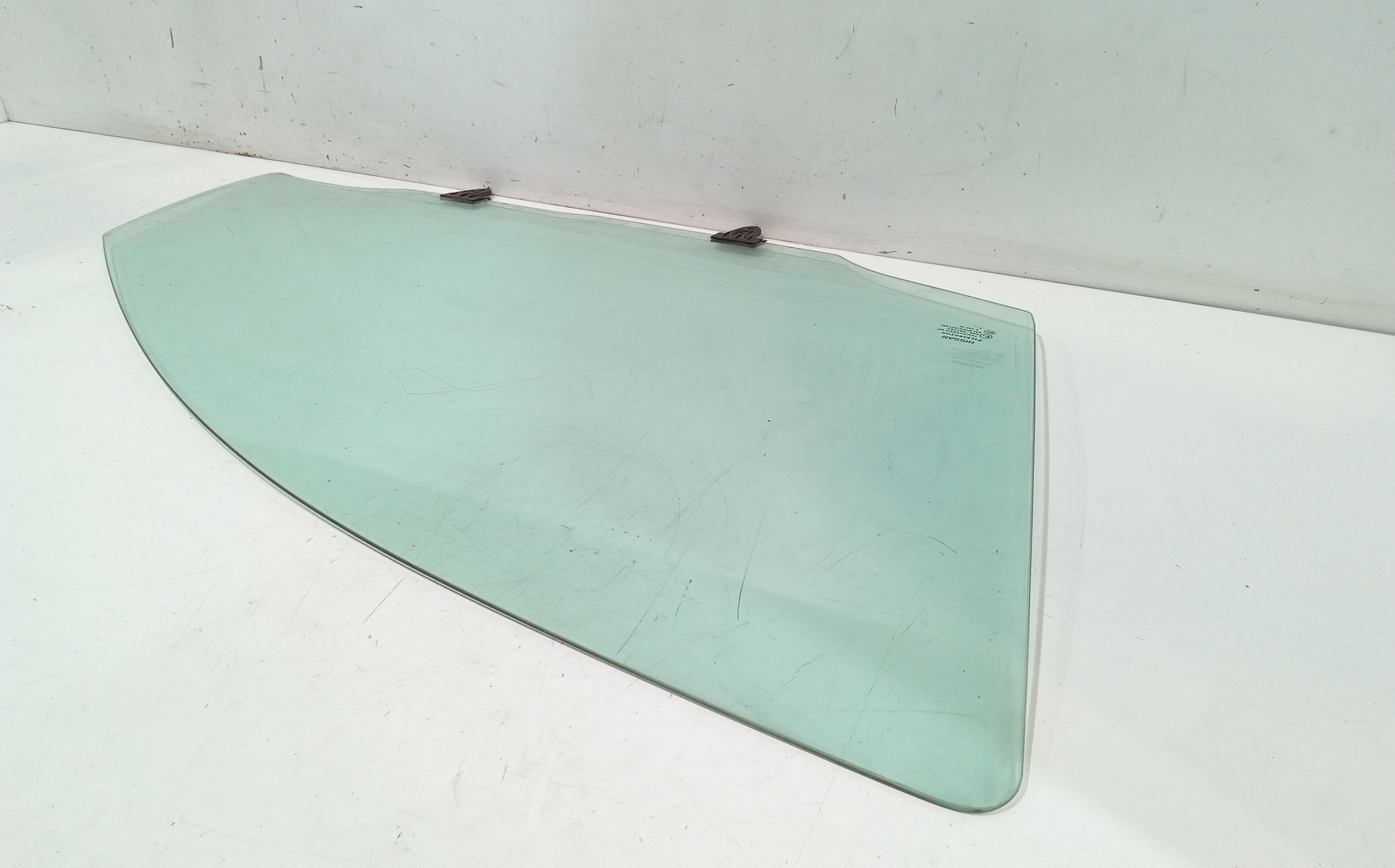 Vetro scendente anteriore destro per Nissan Qashqai 2 Serie (2010 - 2013)