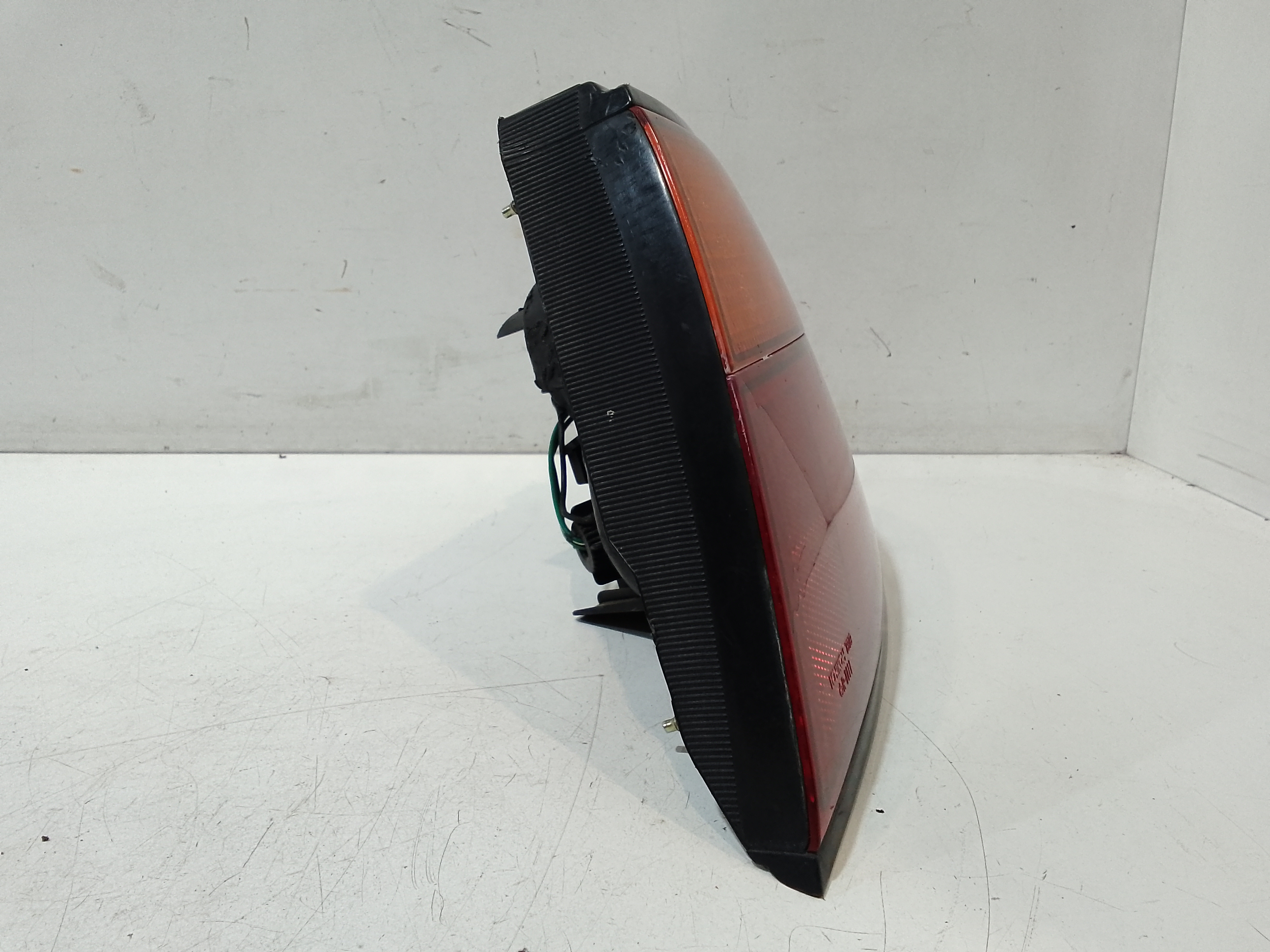 Stop fanale posteriore Destro Passeggero per Nissan Almera 1 Serie (1995 - 2000)