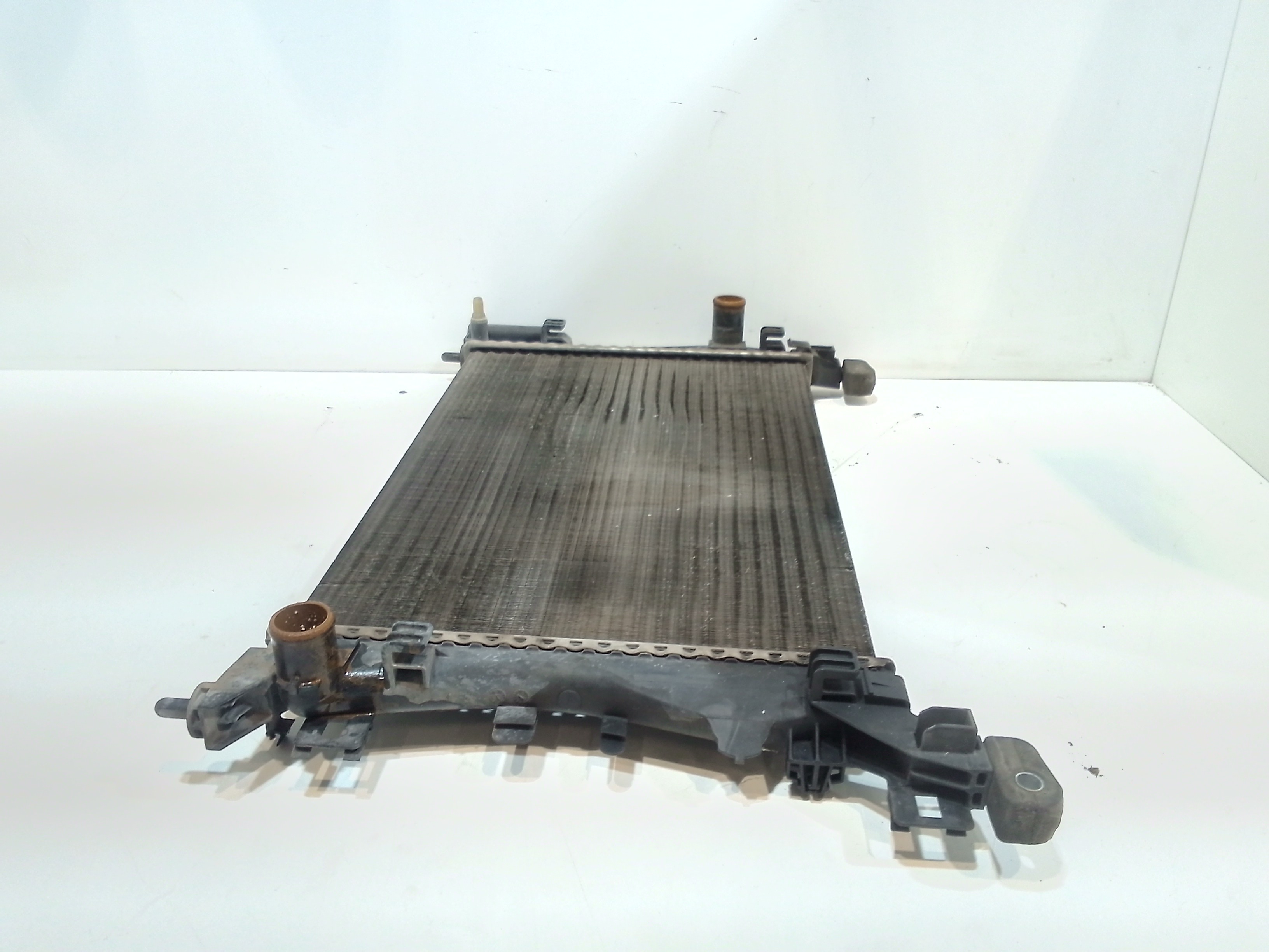 Radiatore acqua per Fiat Grande Punto 2 Serie (2008 - 2009)