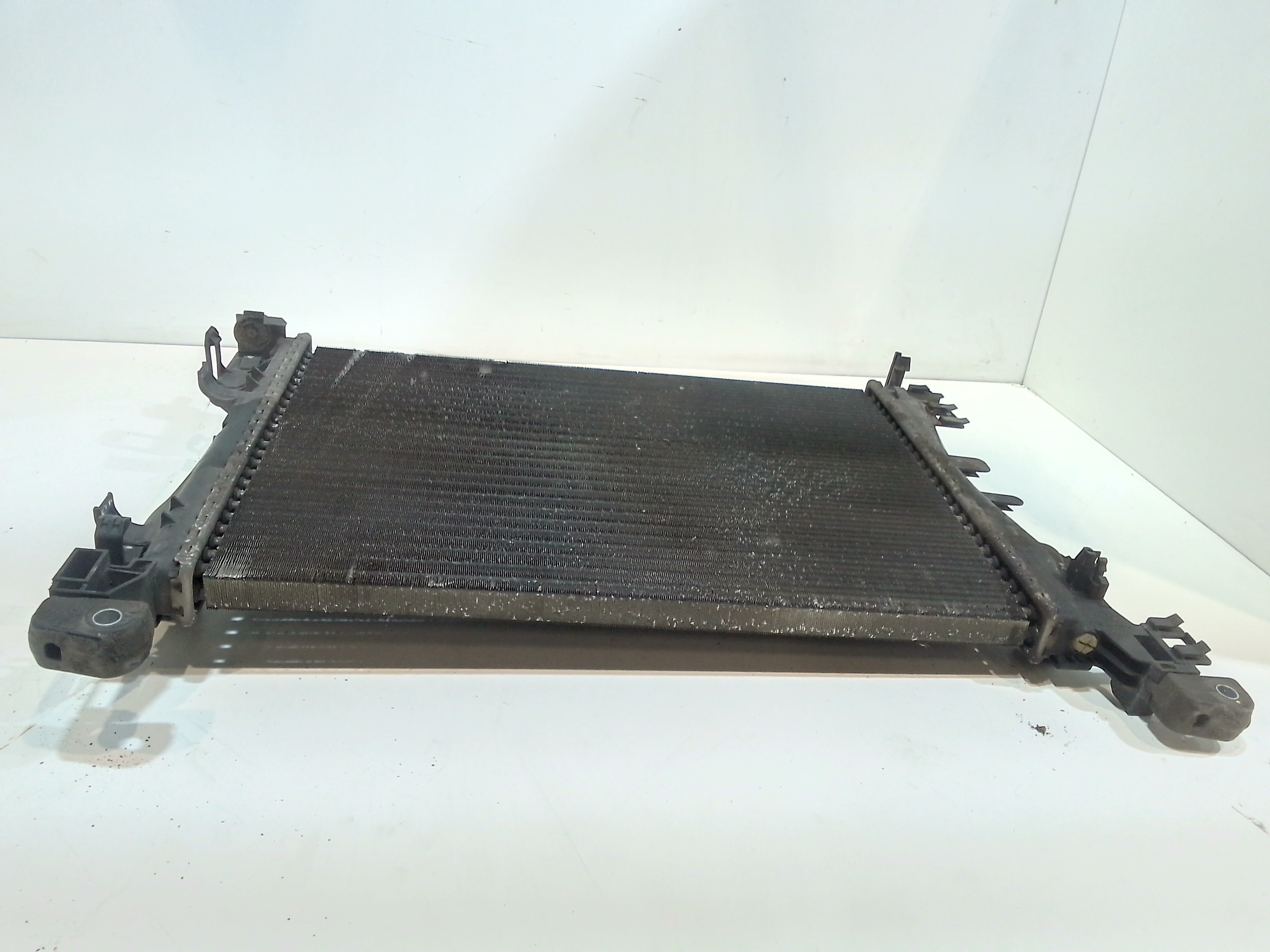 Radiatore acqua per Fiat Grande Punto 2 Serie (2008 - 2009)