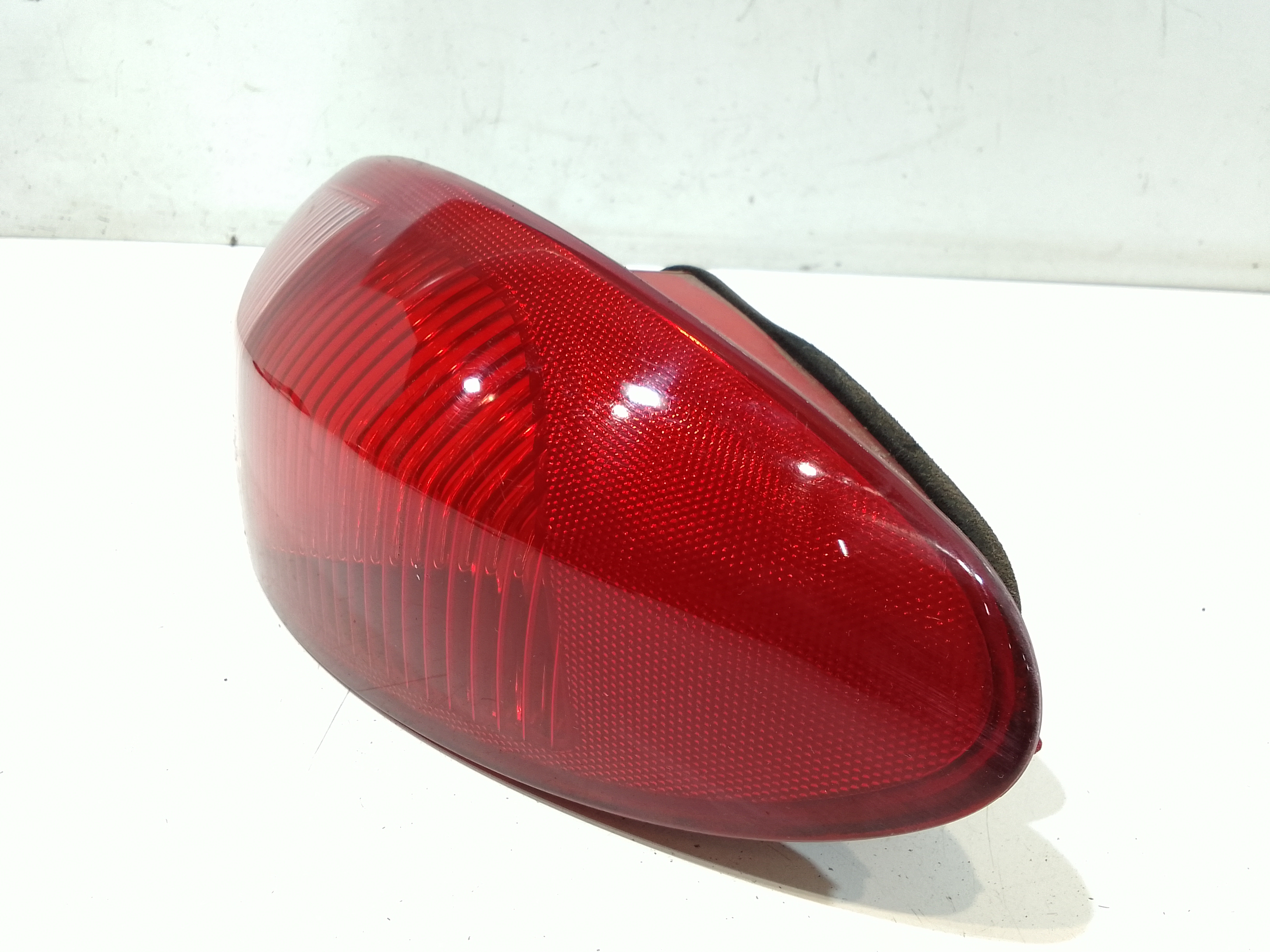 Stop fanale posteriore Destro Passeggero per Alfa Romeo 147 Serie (937) (00>05<) (2000 - 2005)