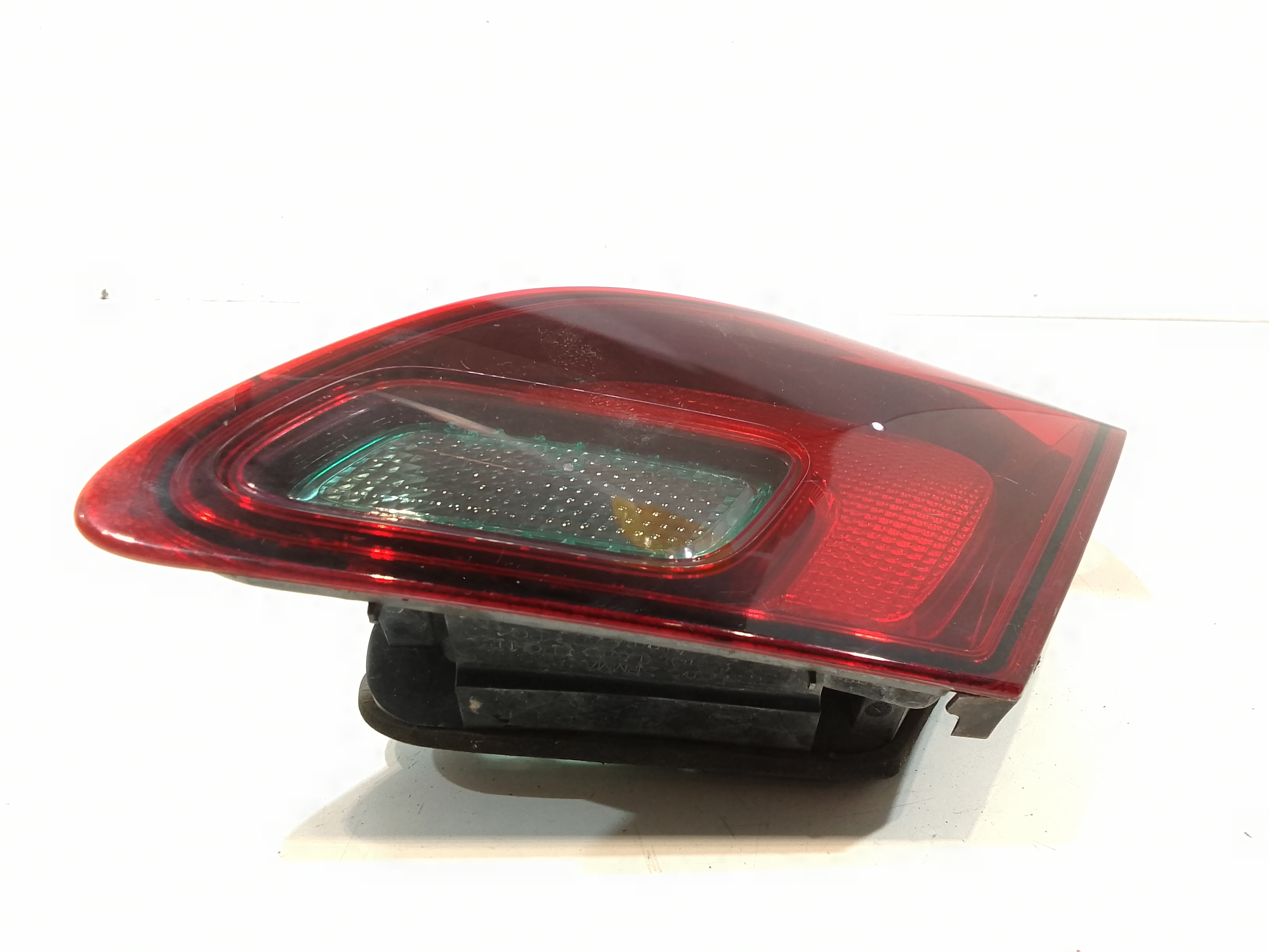 Stop Posteriore Destro Integrato nel Portello per Opel Astra J (2009 - In produzione)