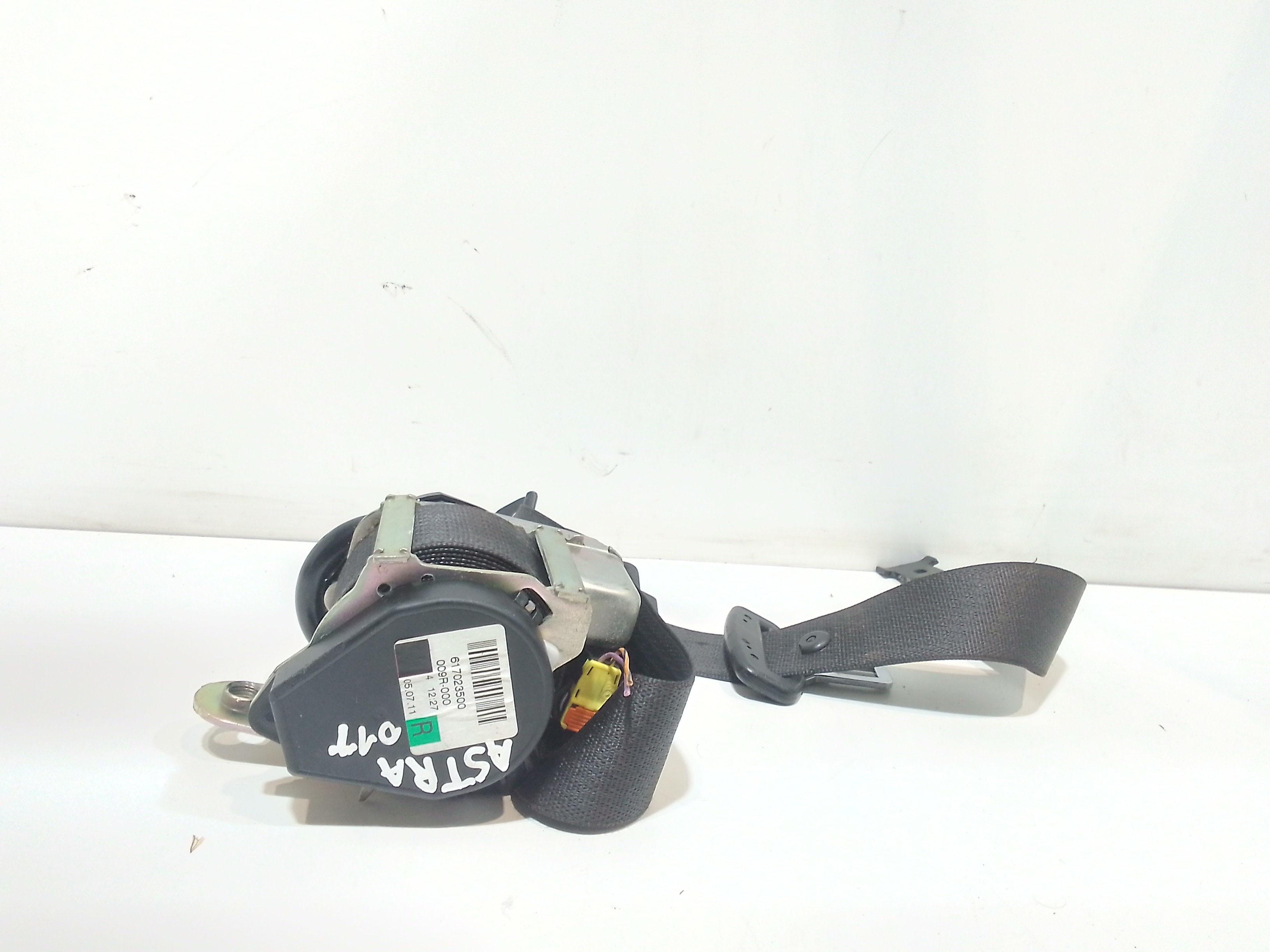 Cintura di sicurezza anteriore sinistra per Opel Astra J 2 Serie (2011 - In produzione)