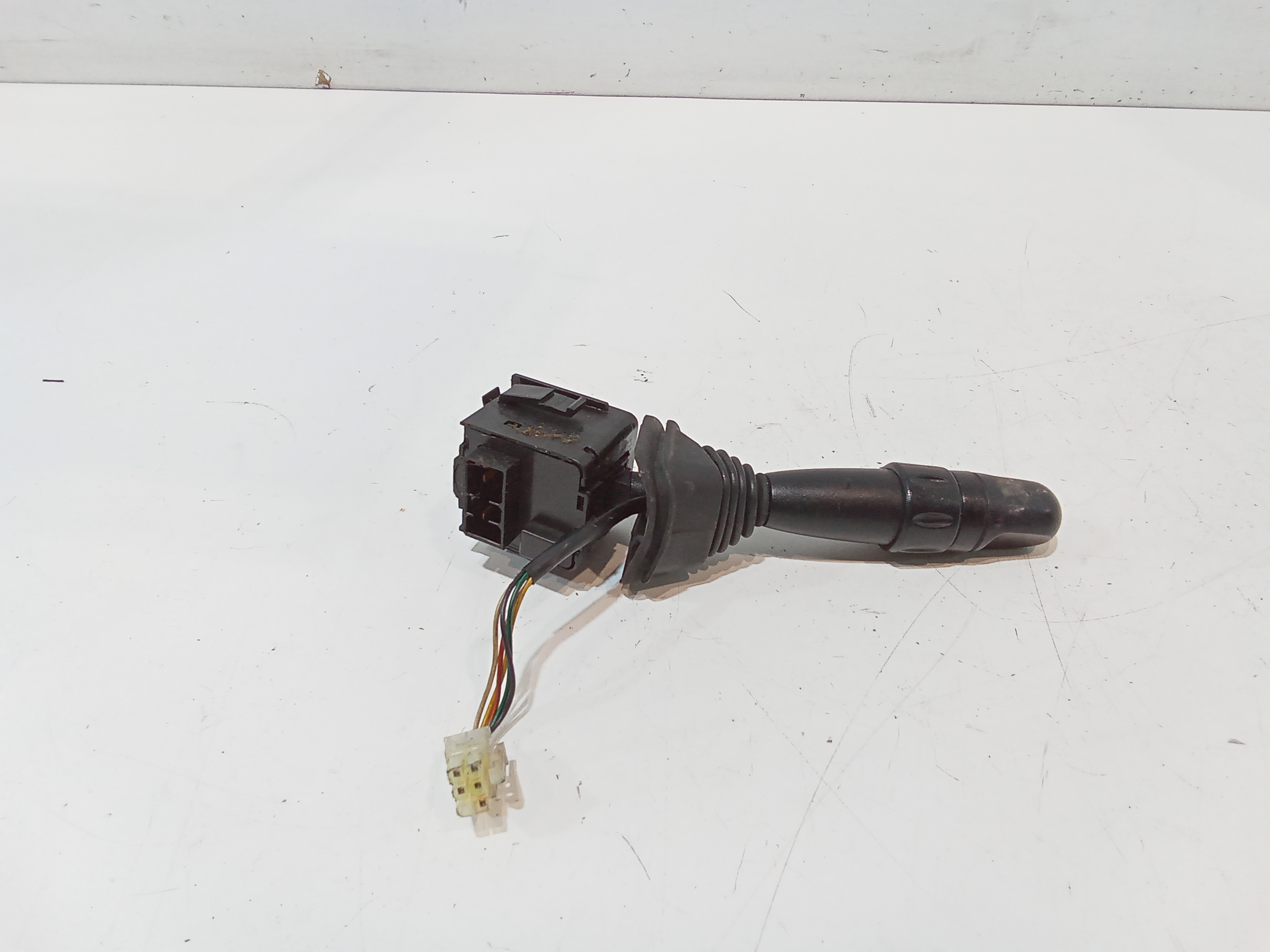 Devioluci sinistro per Chevrolet Spark 1 Serie (2009 - 2012)