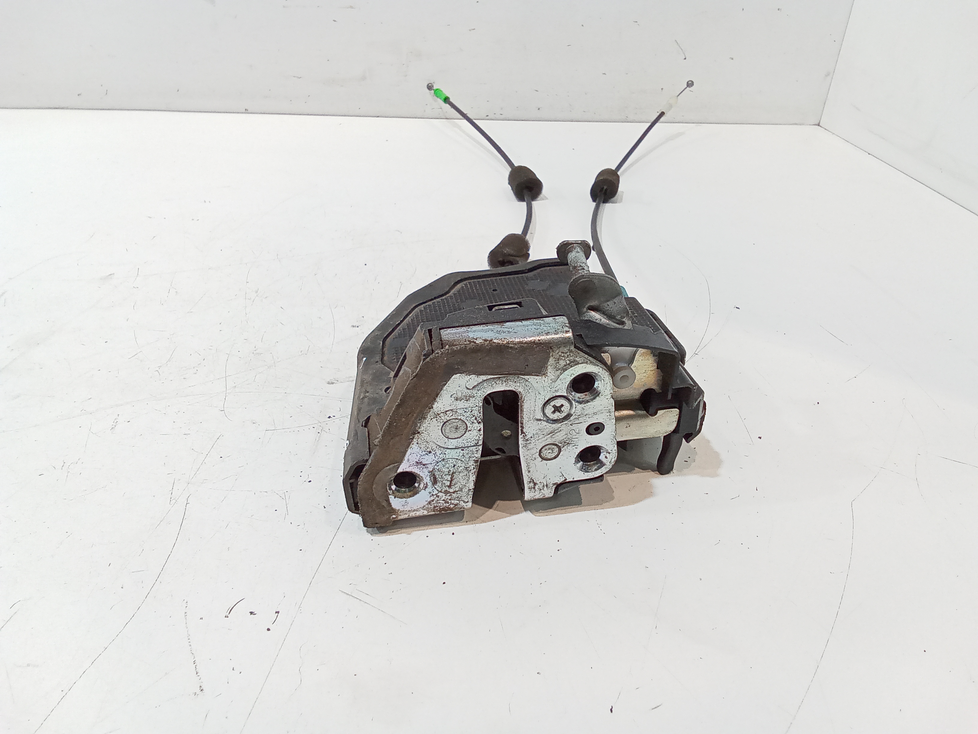 Attuatore serratura anteriore destro per Toyota Rav4 4 Serie (2005 - 2009)