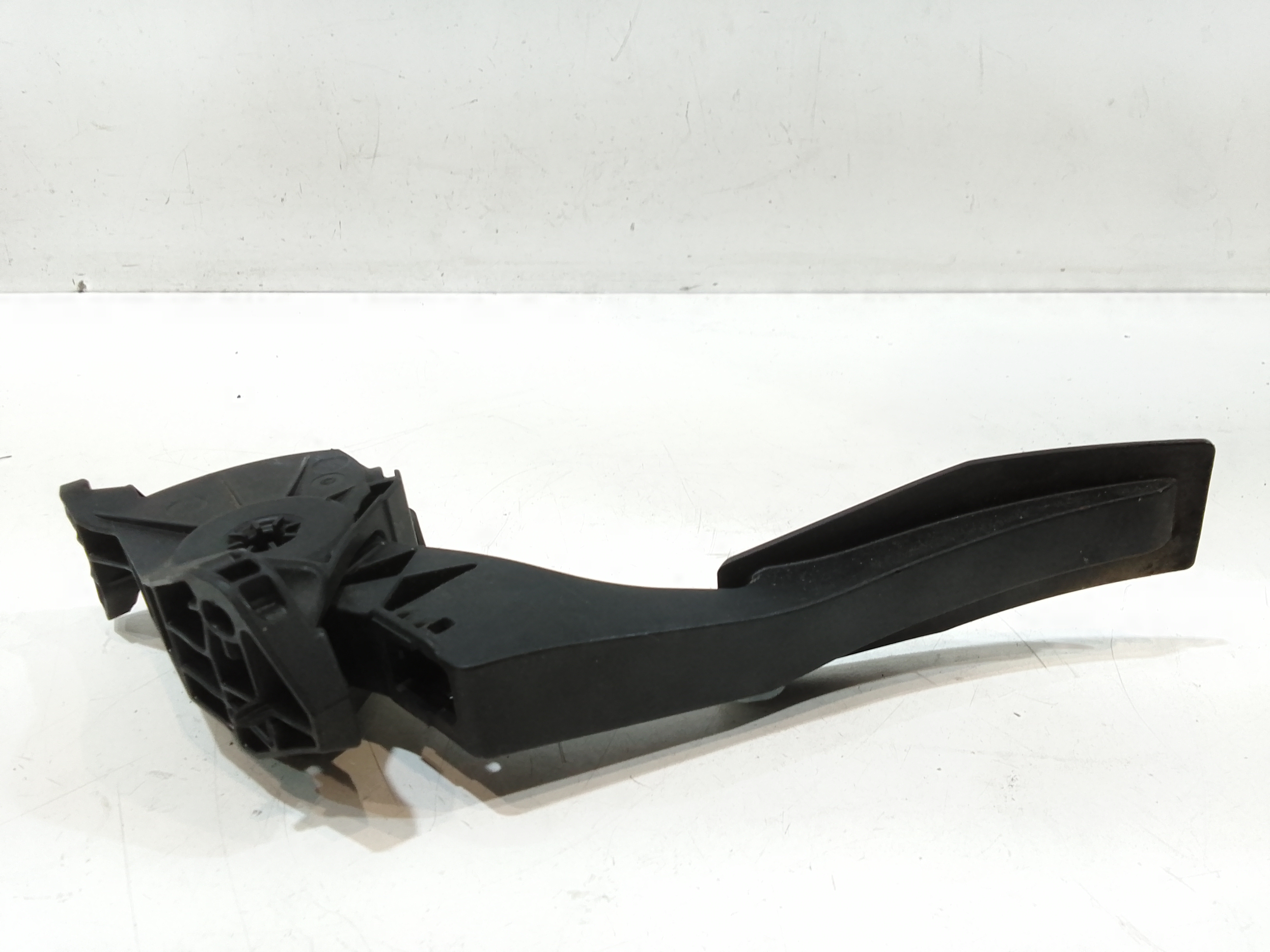 Pedale acceleratore per Opel Astra J (2009 - In produzione)