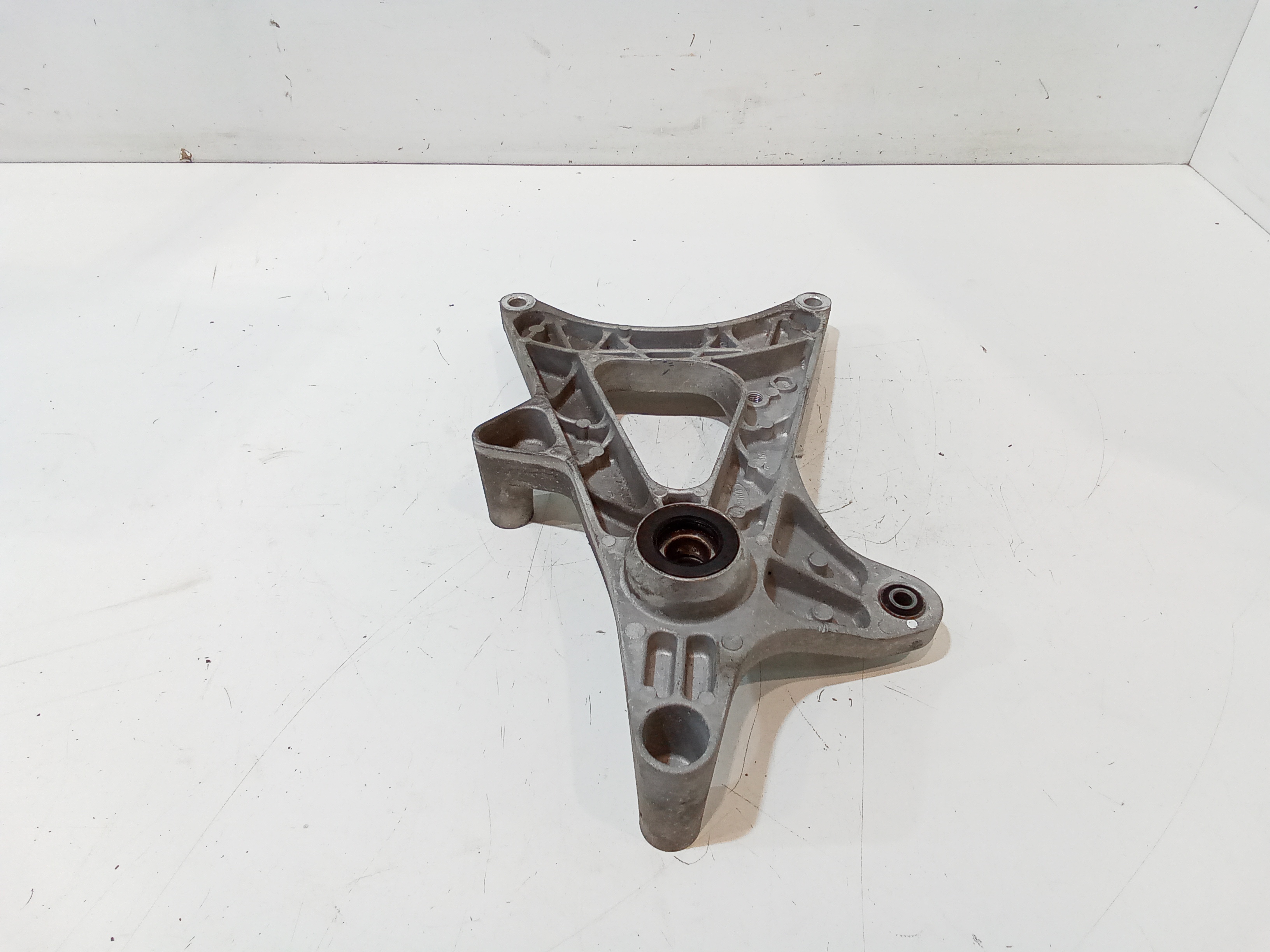 Staffa supporto marmitta per Honda Pcx 150 (2014 - 2016)