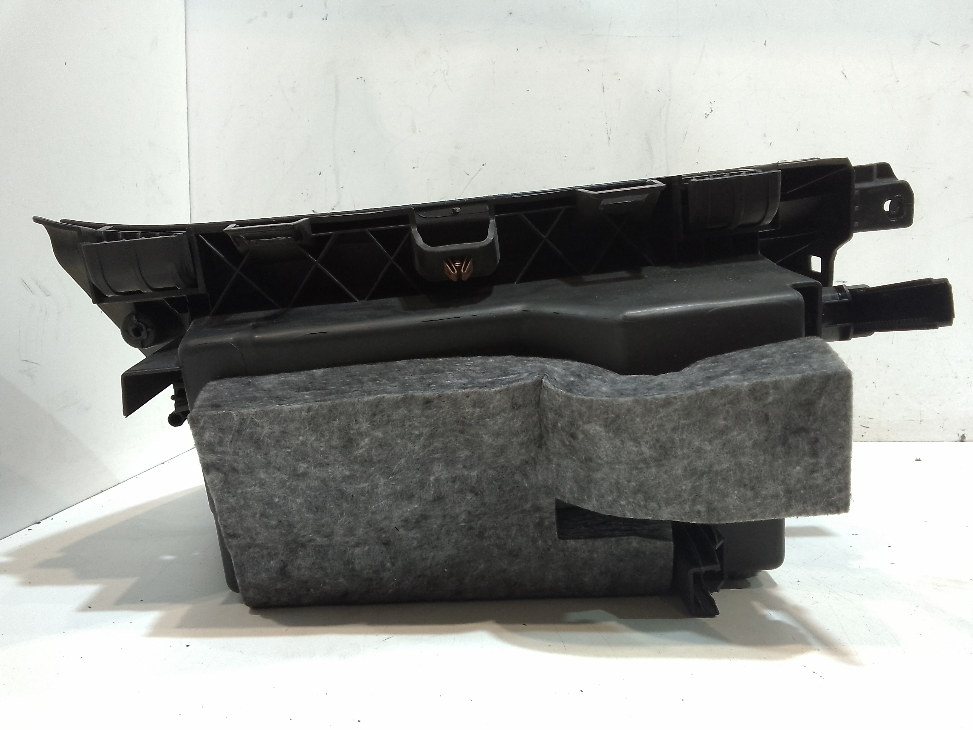 Vano portaoggetti per Opel Astra J 2 Serie (2011 - In produzione)