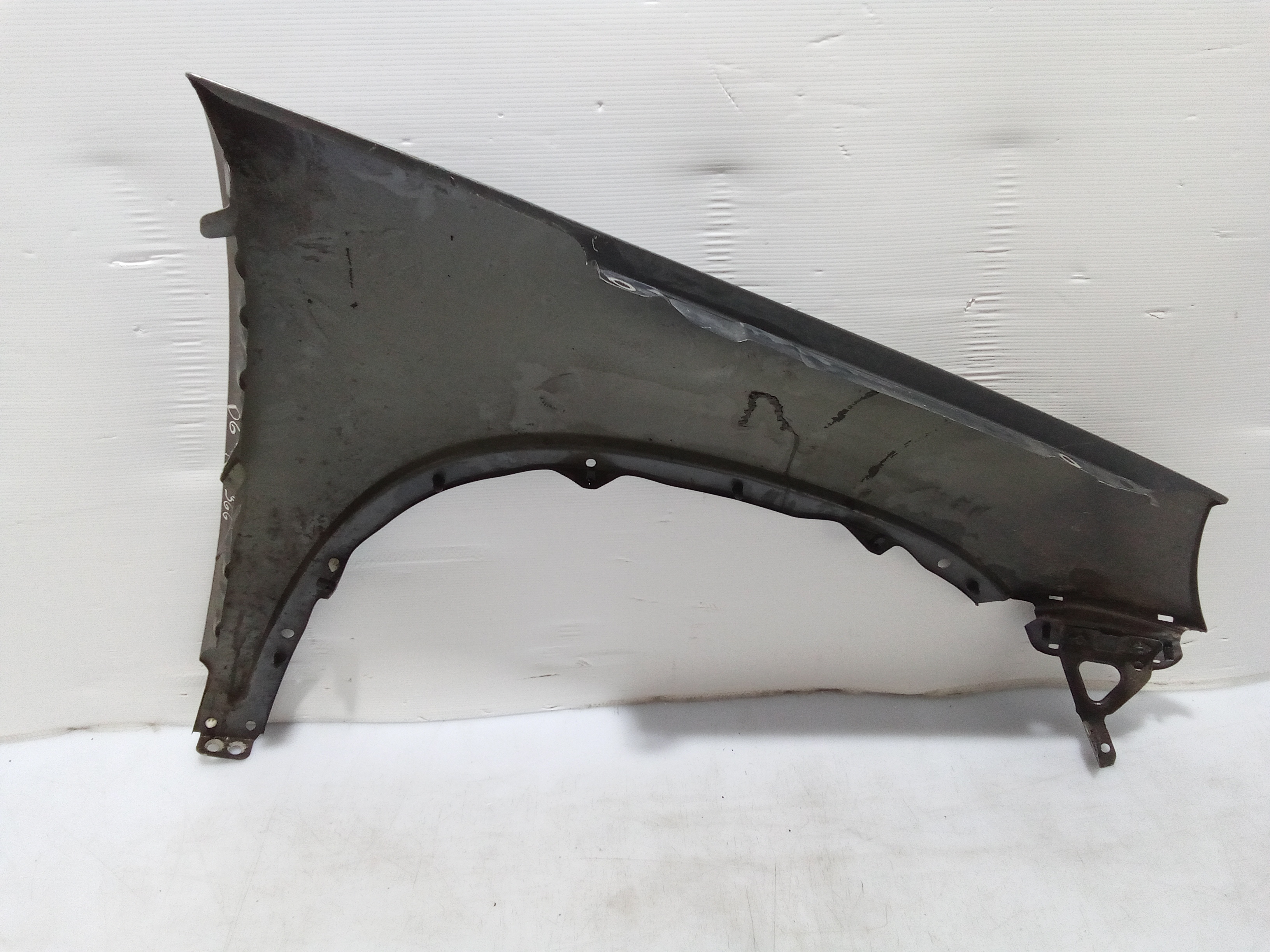 Parafango Anteriore Sinistro per Volkswagen Tiguan 2 Serie (2011 - 2015)