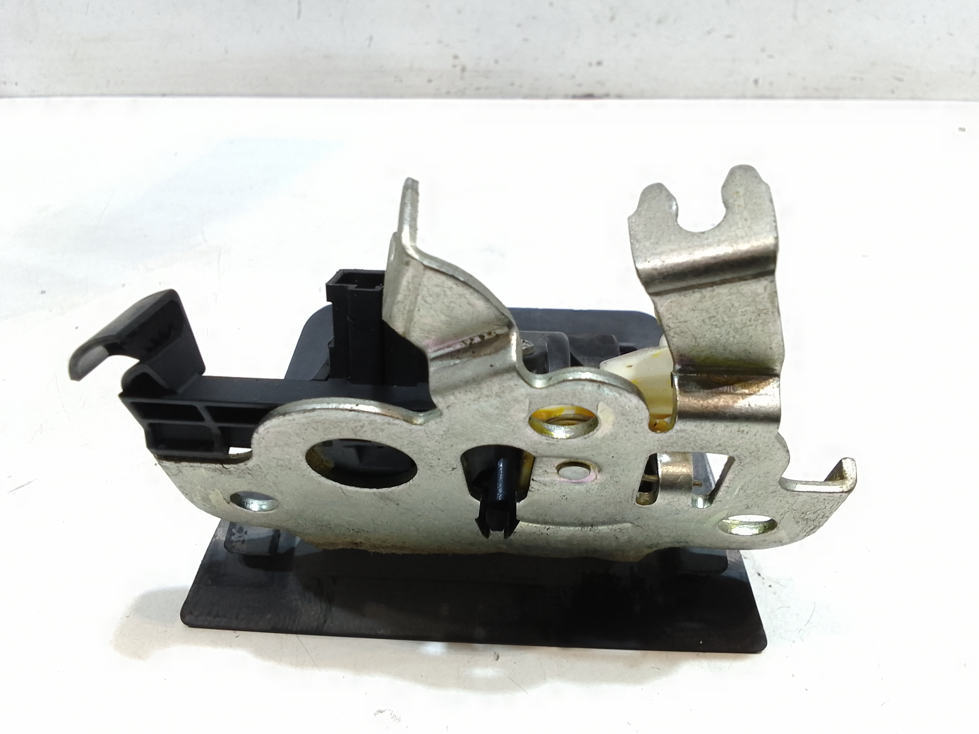 Serratura Cofano Posteriore per Audi A4 Avant (8k5) (08>15) (2008 - 2015)