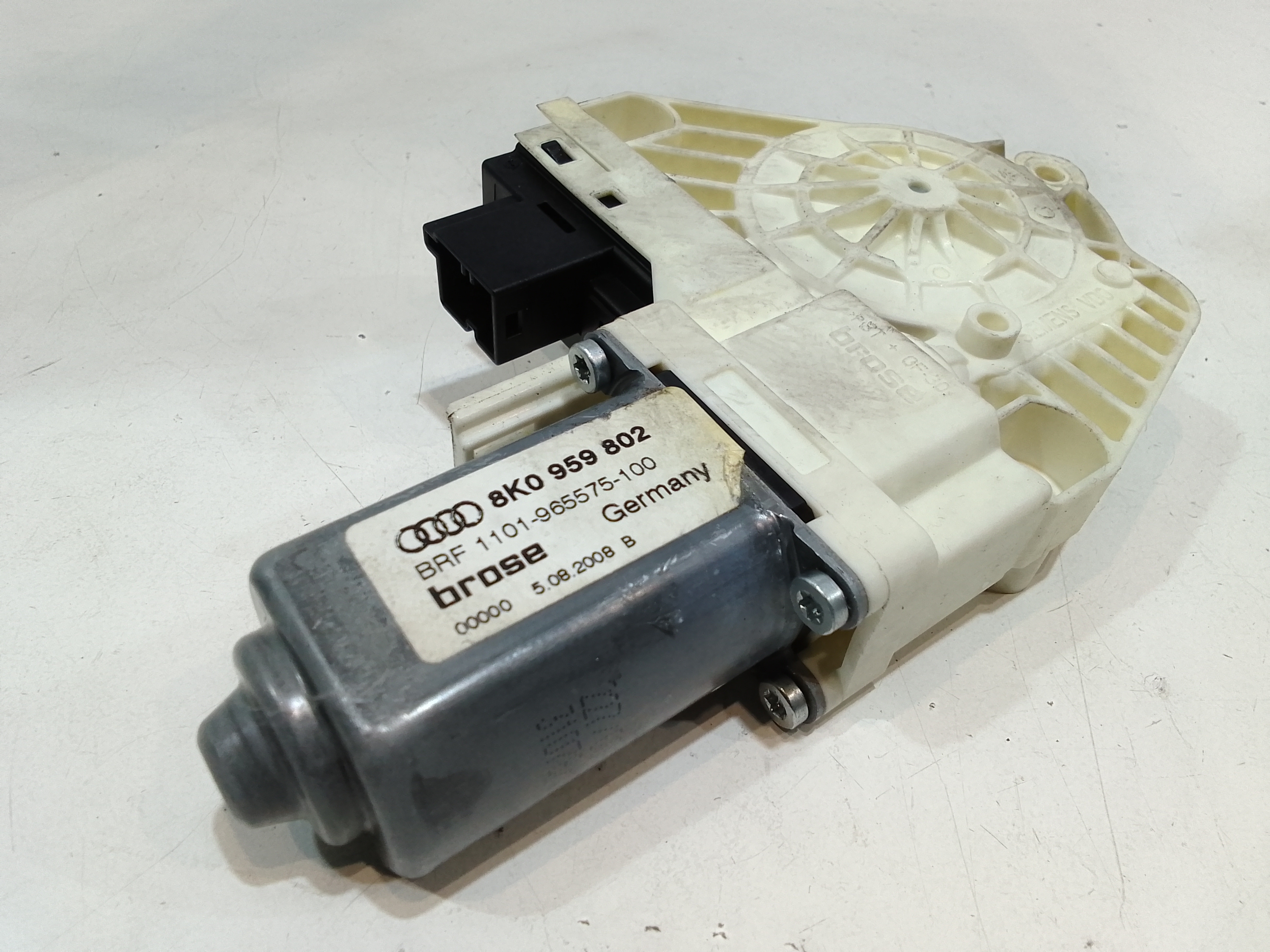 Motorino Alzavetro anteriore destra per Audi A4 Avant (8k5) (08>15) (2008 - 2015)