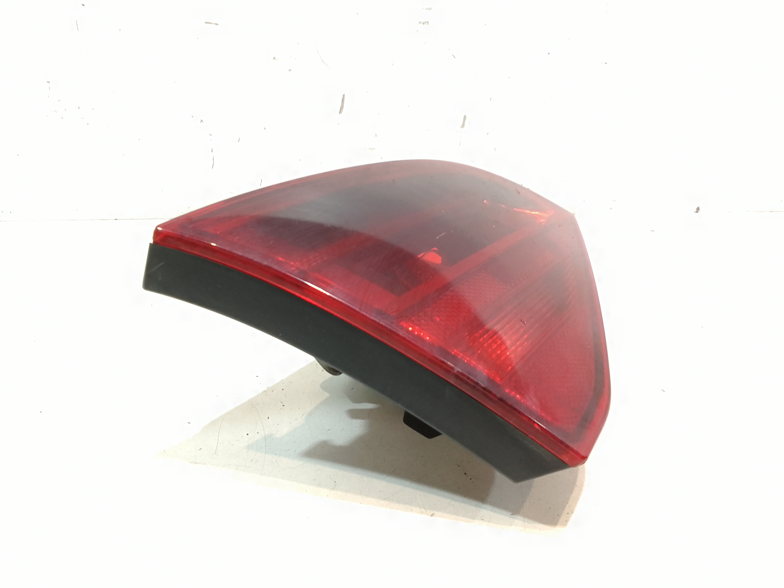 Stop Posteriore Sinistro Integrato nel Portello per Audi A4 Avant (8k5) (08>15) (2008 - 2015)