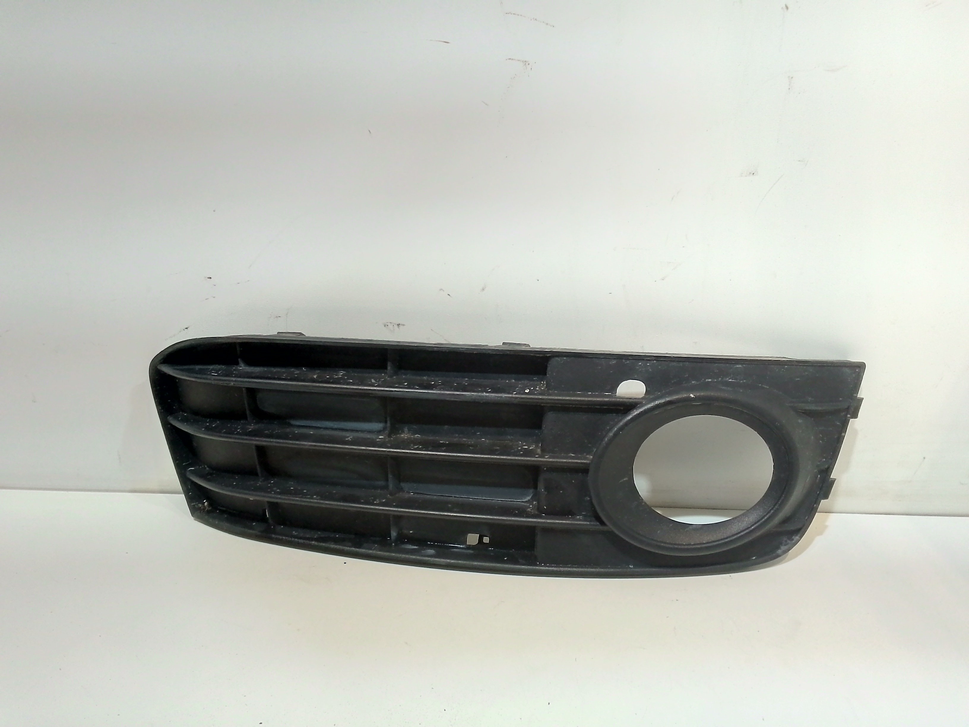 Cornice cover fendinebbia ant. DX passeggero per Audi A4 Avant (8k5) (08>15) (2008 - 2015)