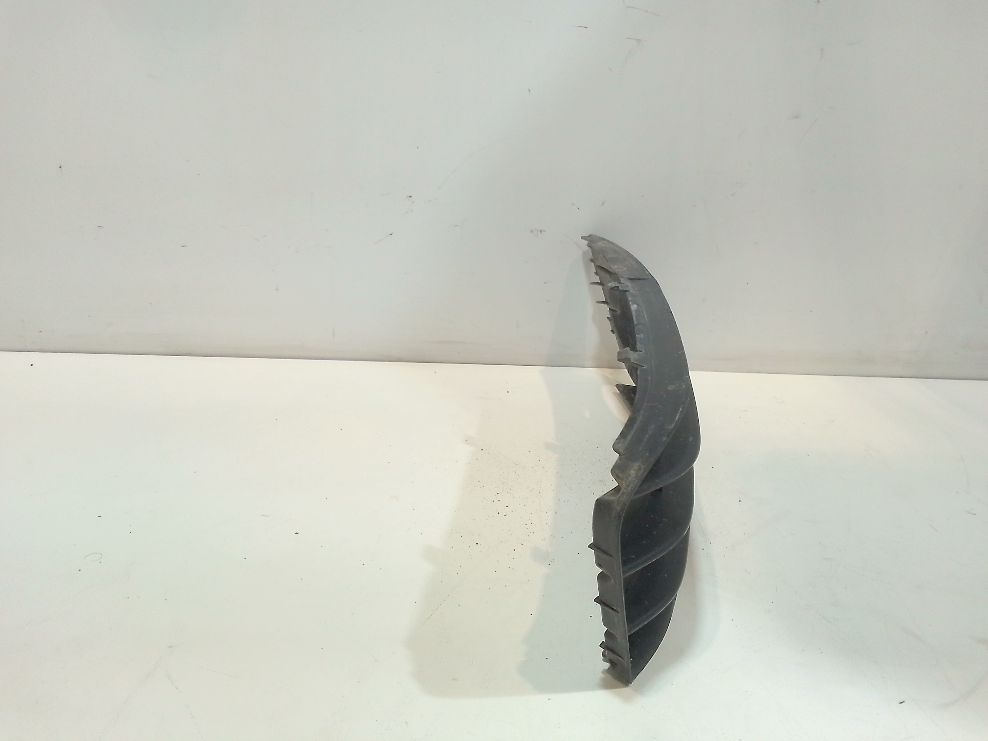 Cornice cover fendinebbia ant. DX passeggero per Audi A4 Avant (8k5) (08>15) (2008 - 2015)